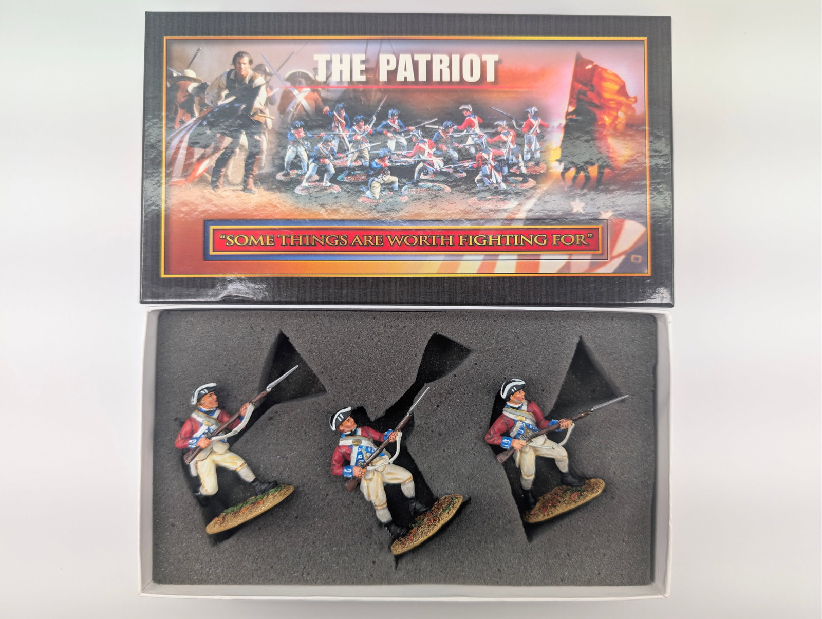 CONTE LTD THE PATRIOT PAT 206 BRITISH REGULARS CHARGING: REMAINS IN VERY GOOD CONDITION WITH BOX.