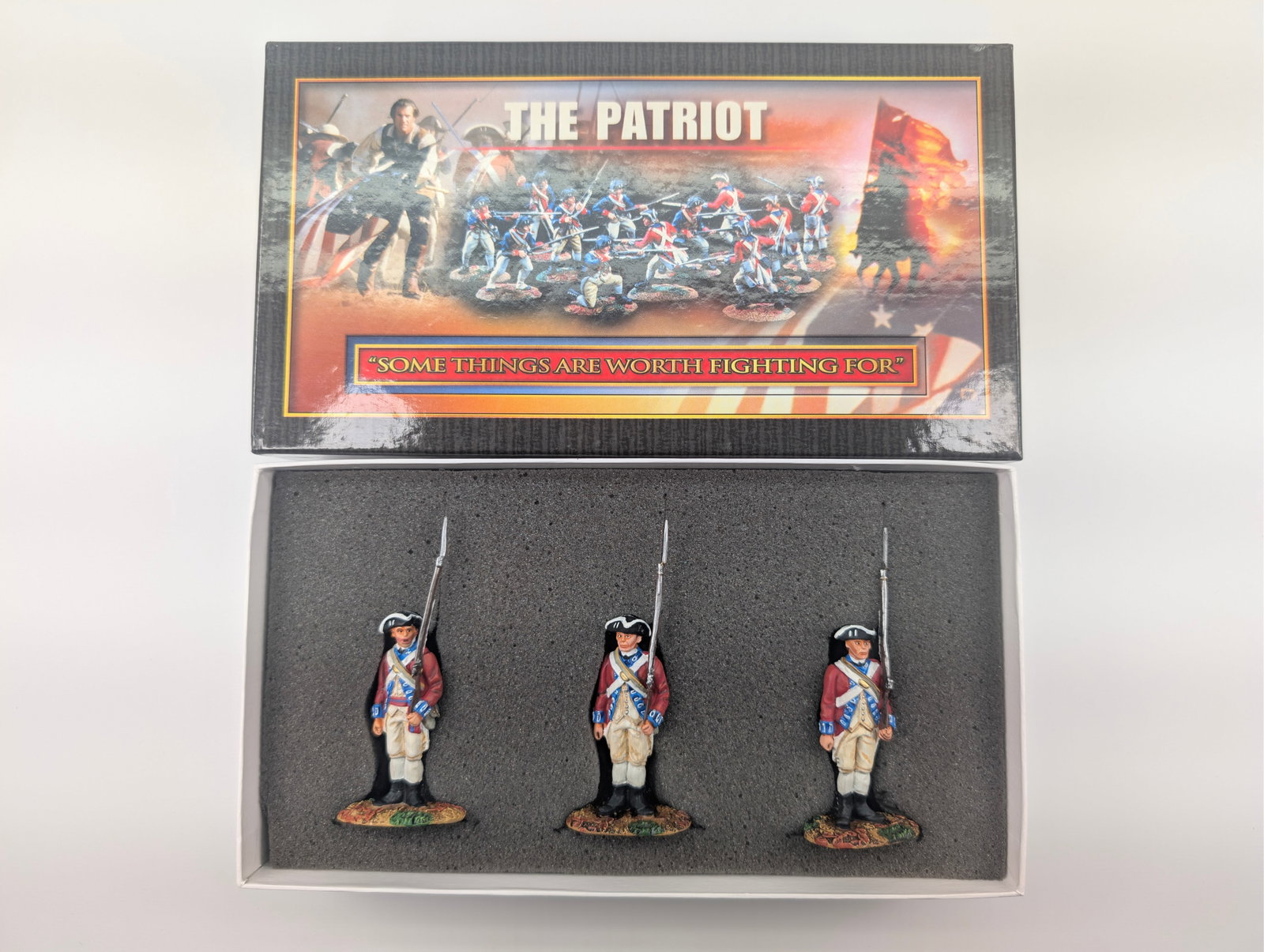 CONTE LTD THE PATRIOT PAT 216 BRITISH REGULARS AT ATTENTION: REMAINS IN VERY GOOD CONDITION WITH BOX.