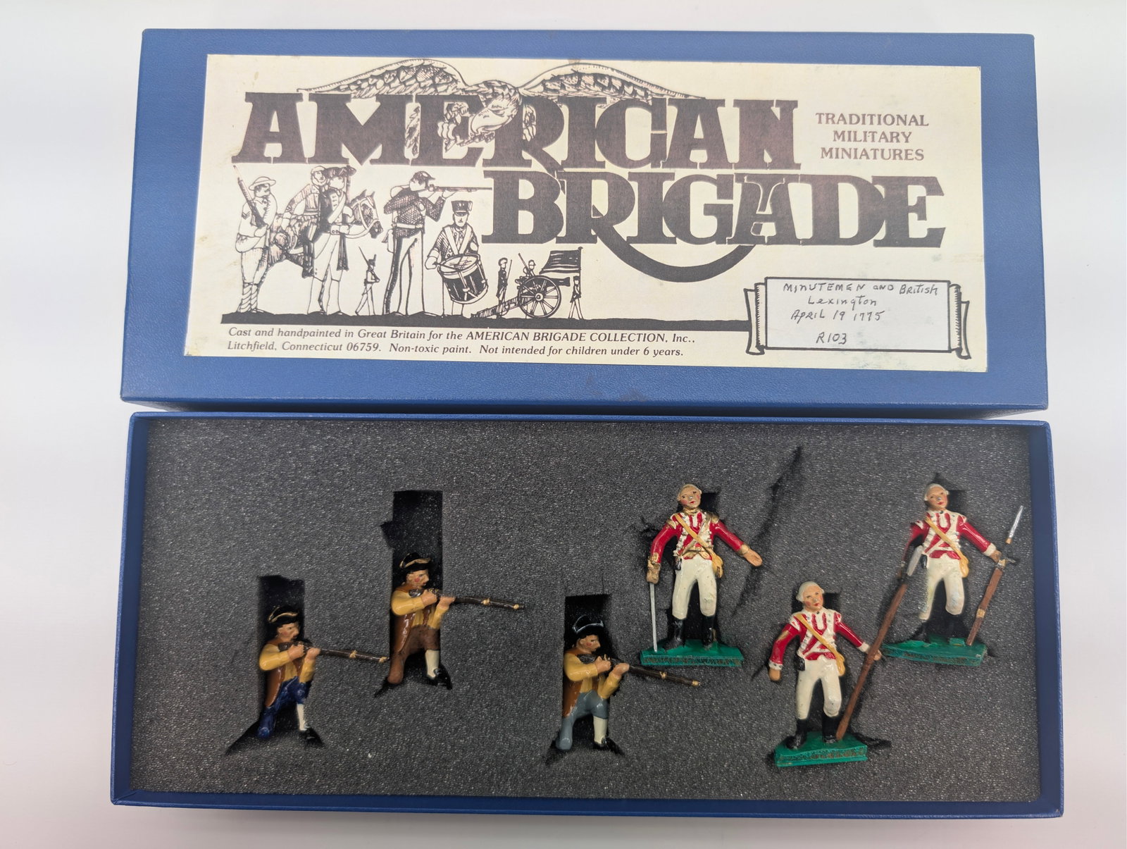 AMERICAN BRIGADE R103 MINUTEMEN & BRITISH LEXINGTON APRIL 19 1775: SET REMAINS IN VERY GOOD CONDITION WITH ORIGINAL BOX.