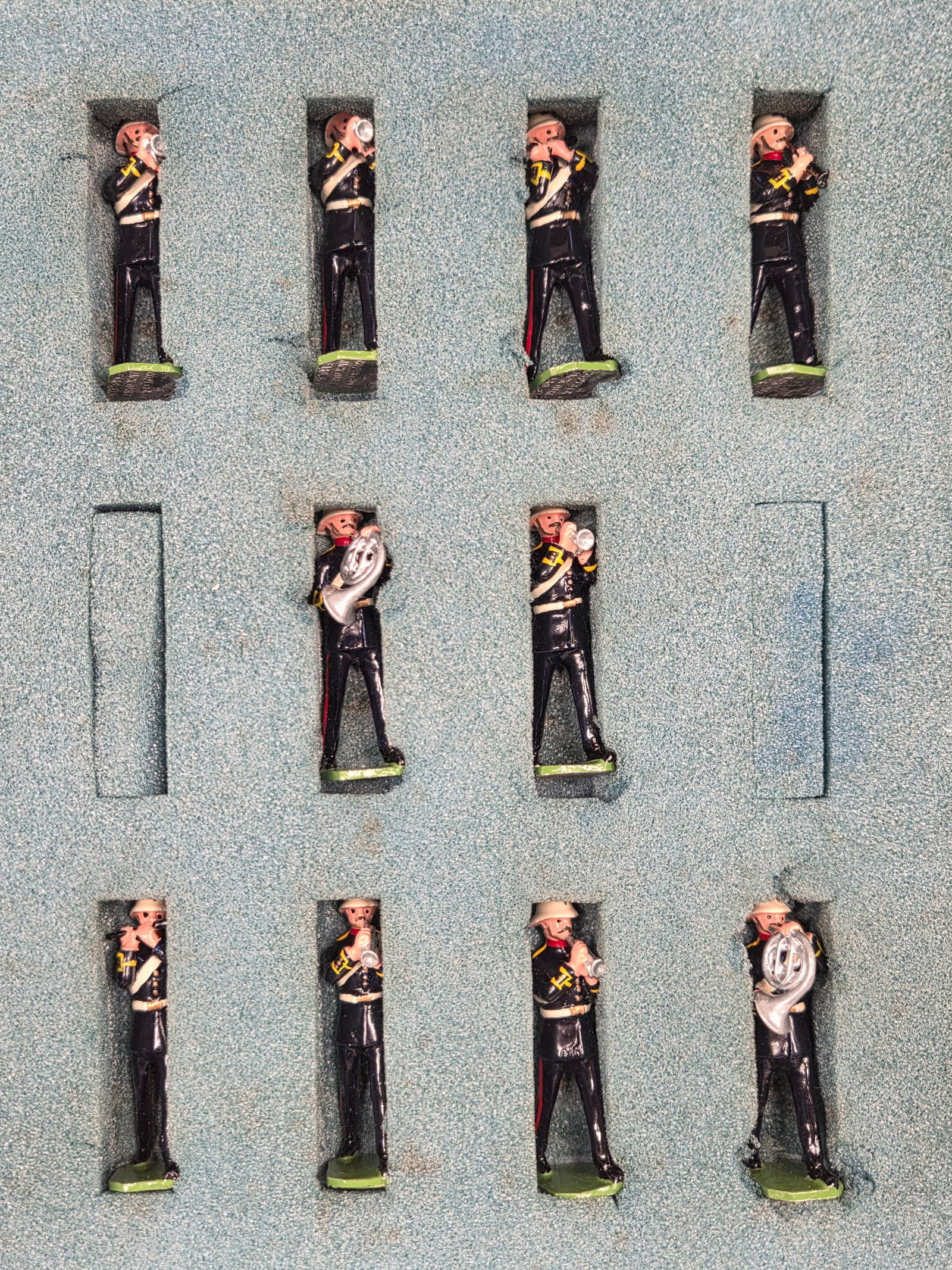 DUCAL SET E3027S HER MAJESTY'S ROYAL MARINES 51-PIECE - 4