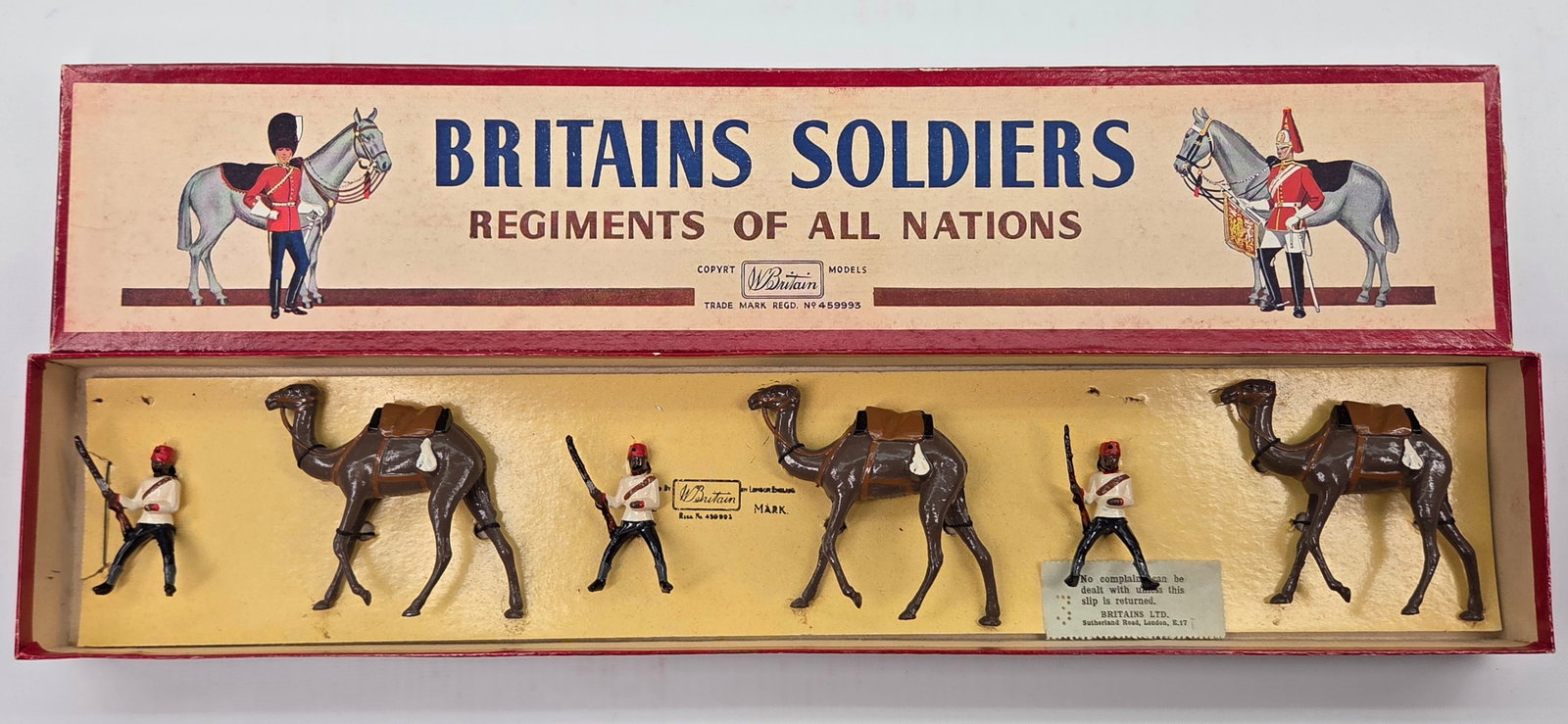 VINTAGE BRITAIN NO. 48 EGYPTIAN CAMEL CORPS: SET REMAINS IN GOOD CONDITION WITH ORIGINAL BOX. SHOWING SOME LIGHT TYPICAL WEAR.