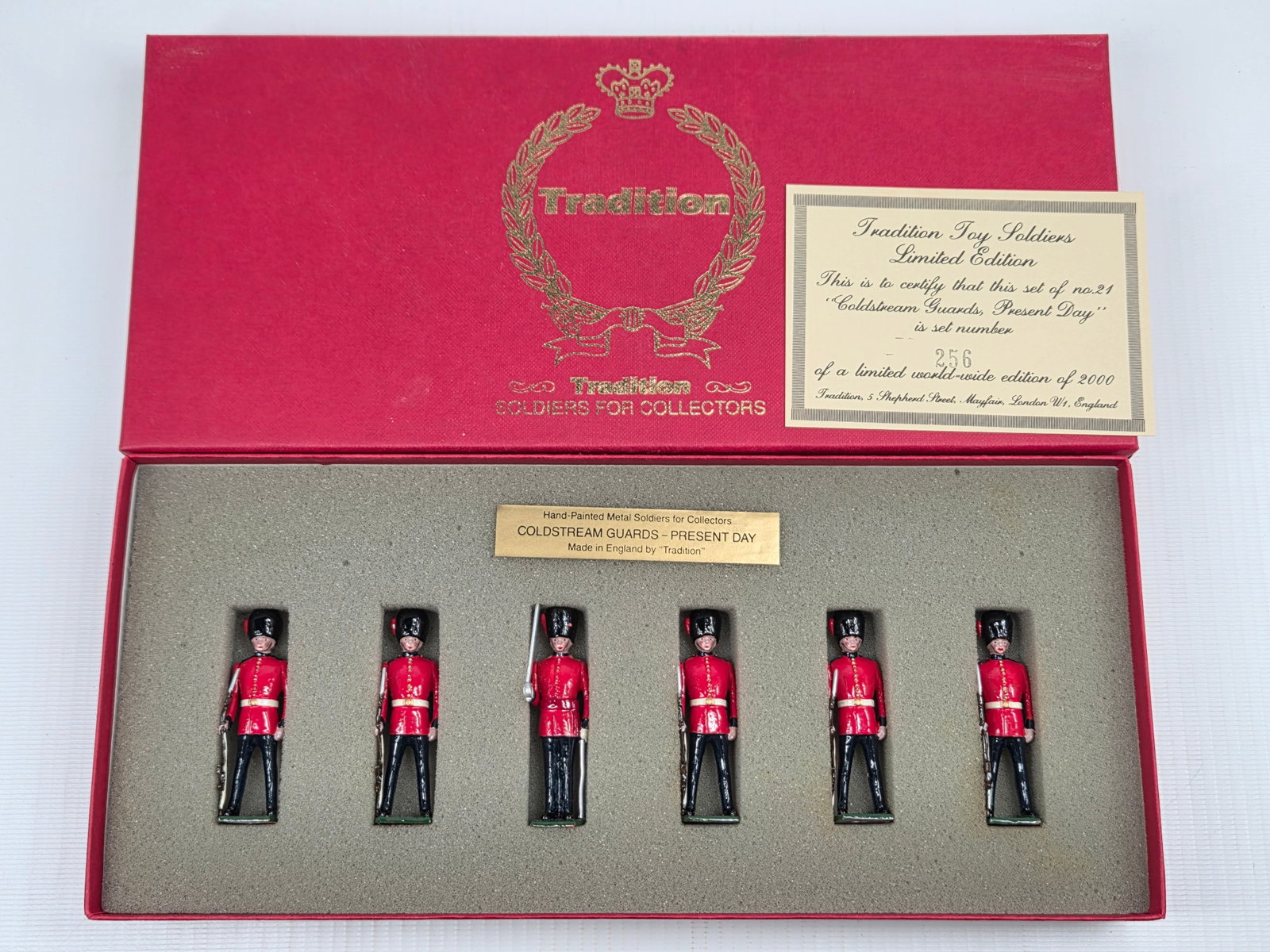 TRADITION SET NO. 21 COLDSTREAM GUARDS, PRESENT DAY (1 of 4)