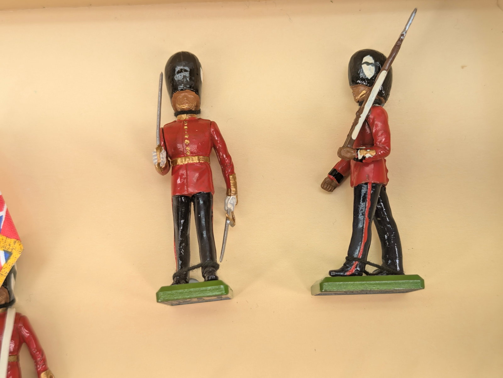 BRITAIN 5186 WELSH GUARDS - 8