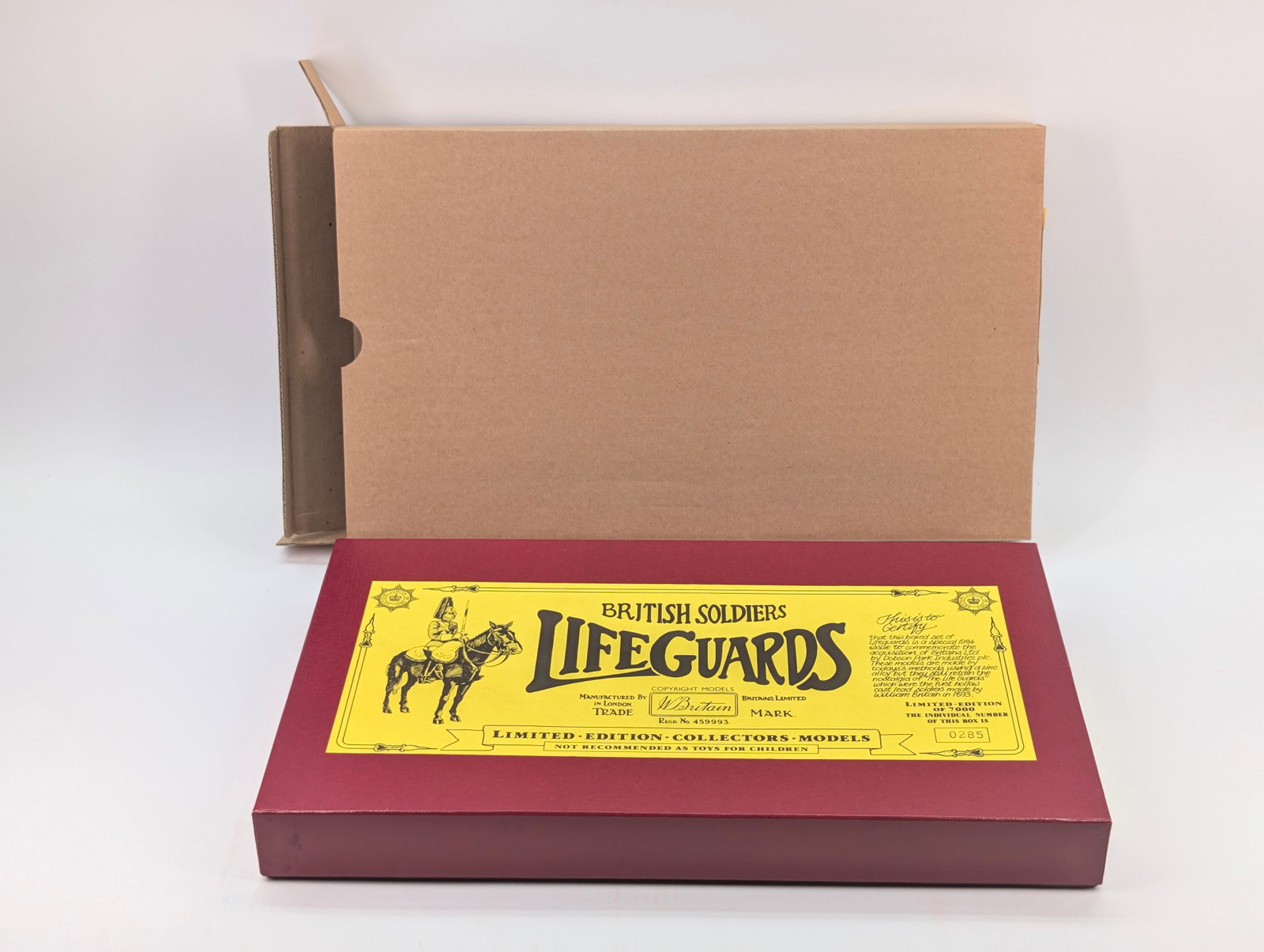 BRITAIN 5184 THE LIFE GUARDS: SET REMAINS IN VERY GOOD CONDITION WITH ORIGINAL BOX.