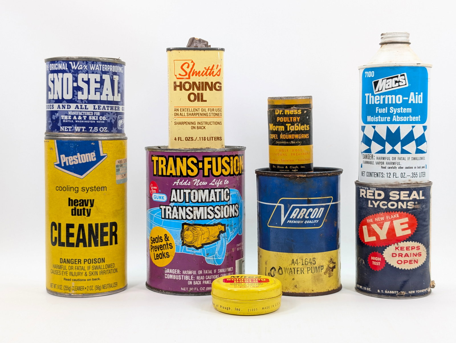 ASSORTED LOT OF VARIOUS MOSTLY AUTOMOTIVE CONTAINERS: ALL REMAIN IN GOOD CONDITION, SHOWING SOME TYPICAL WEAR.