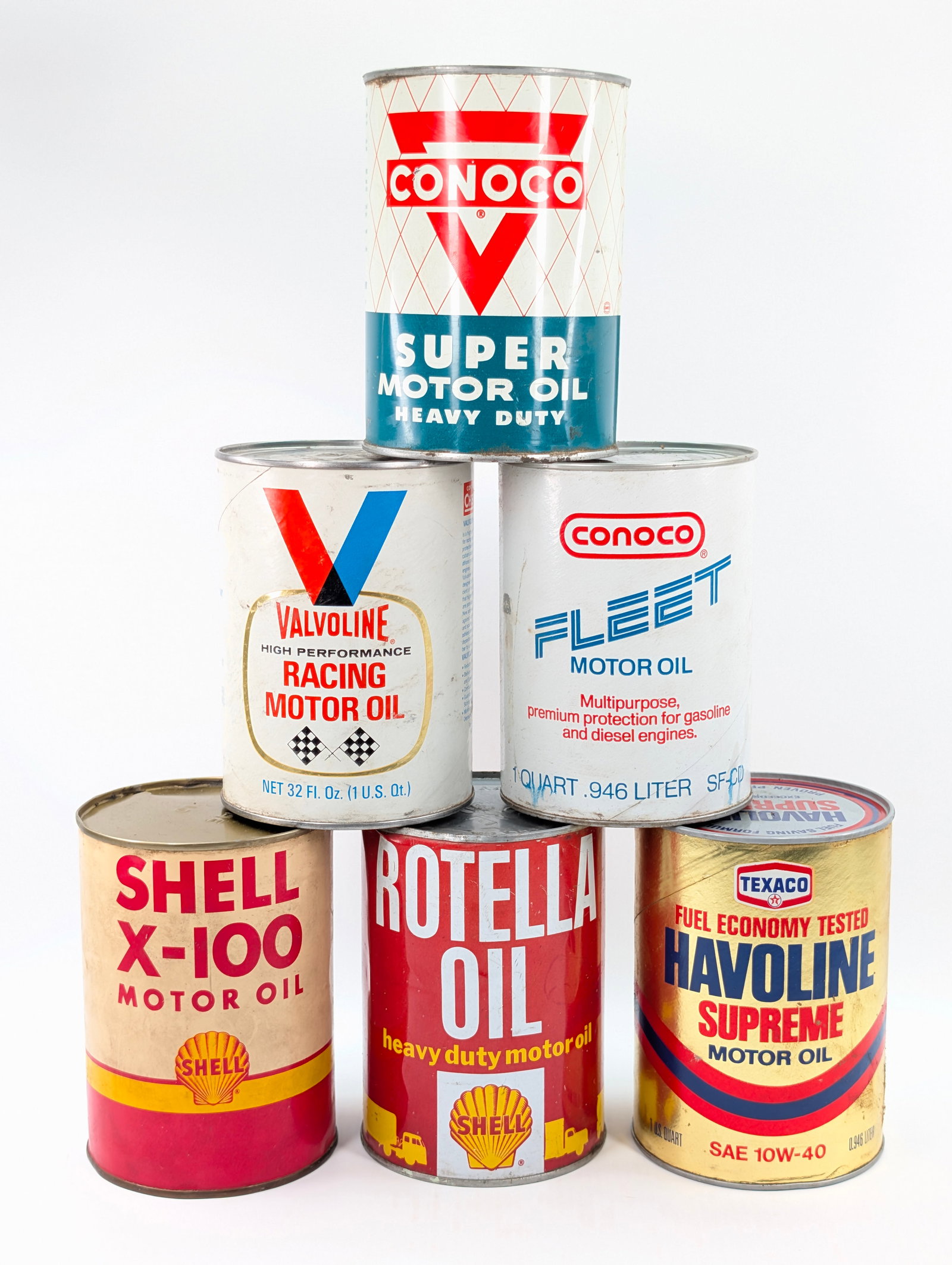 6) VINTAGE AUTOMOTIVE MOTOR OIL CANS: SHELL X-100, CONOCO V & ROTELLA OIL CANS ARE METAL, ALL OTHERS CARDBOARD
