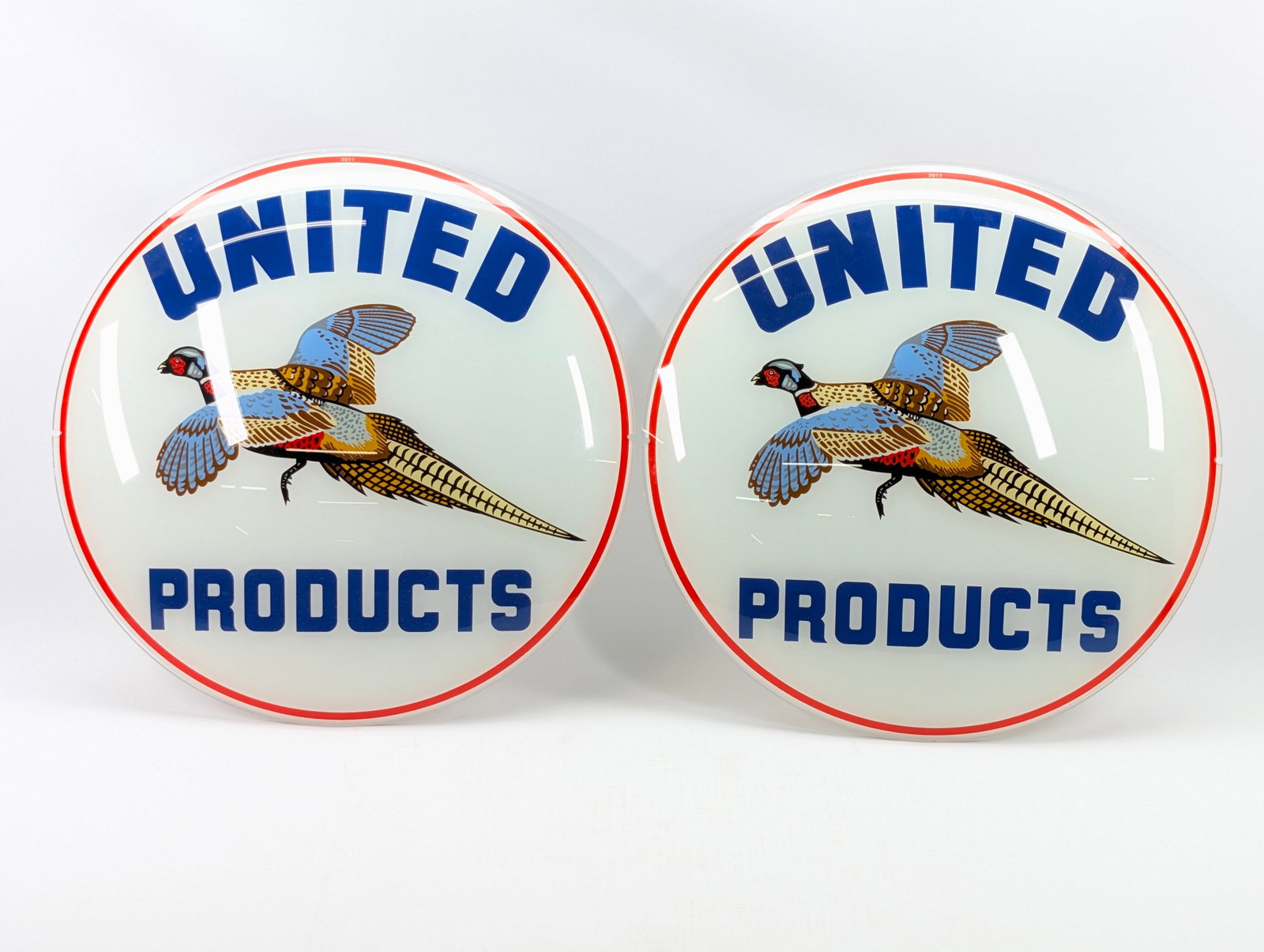 PAIR OF UNITED PRODUCTS PHEASANT GLASS GAS GLOBE INSERTS: BOTH REMAIN IN GOOD CONDITION NO CHIPS OR CRACKS. DATED 2011