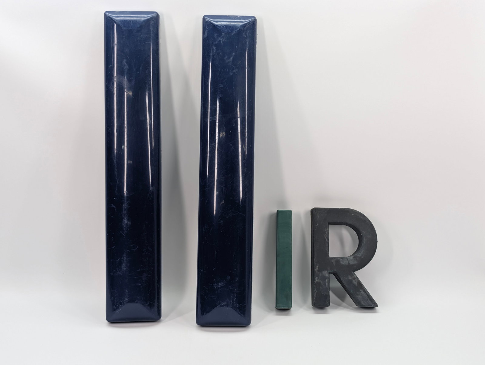 VINTAGE PLASTIC SERVICE STATION LETTERS: ALL REMAIN IN GOOD CONDITION, SHOWING SOME TYPICAL WEAR. ALL DIRTY, NEEDING CLEANED.