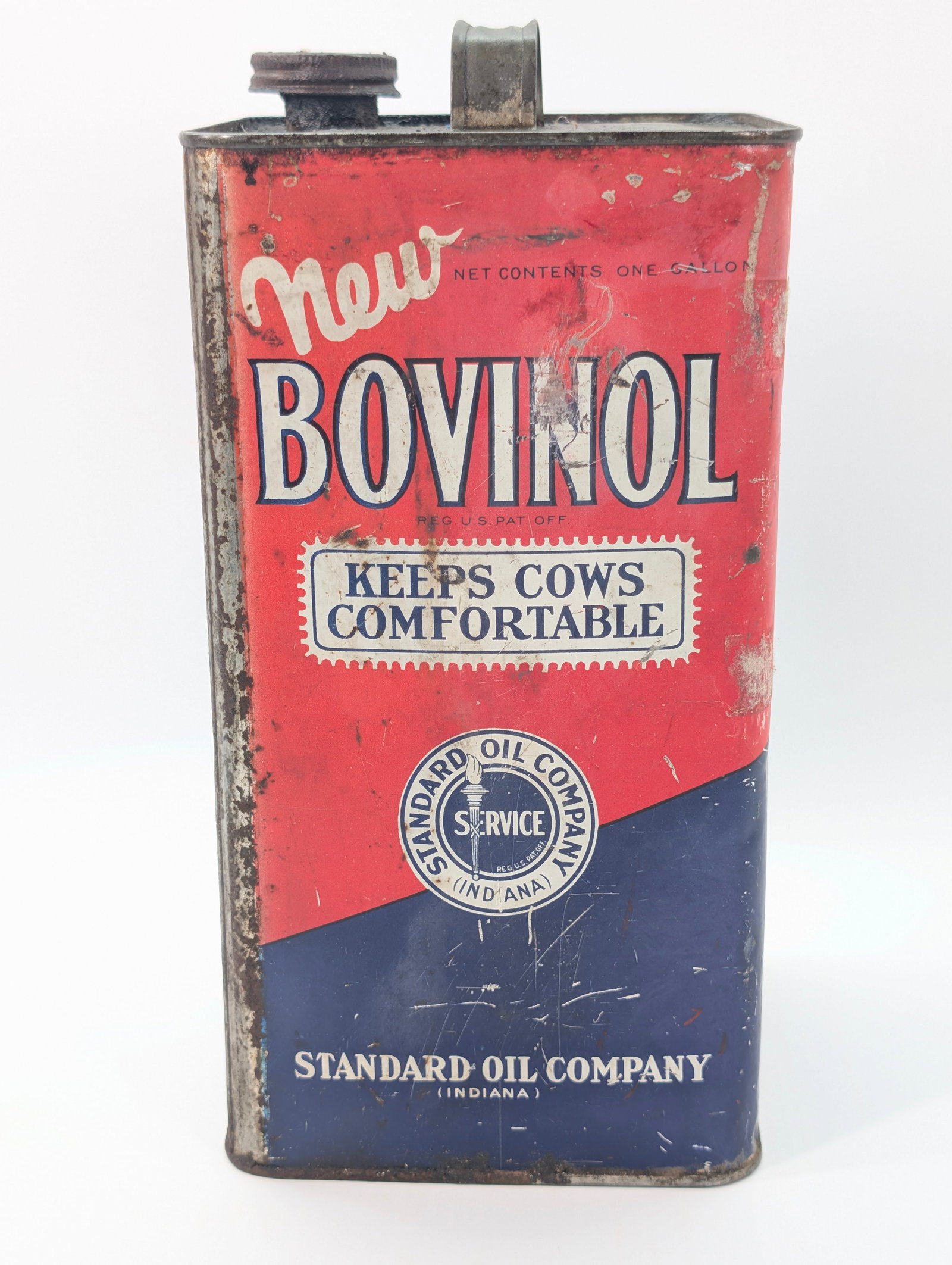STANDARD OIL CO. NEW BOVINE ONE GALLON OIL CAN: REMAINS IN FAIR CONDITION, SHOWING WEAR THROUGHOUT.