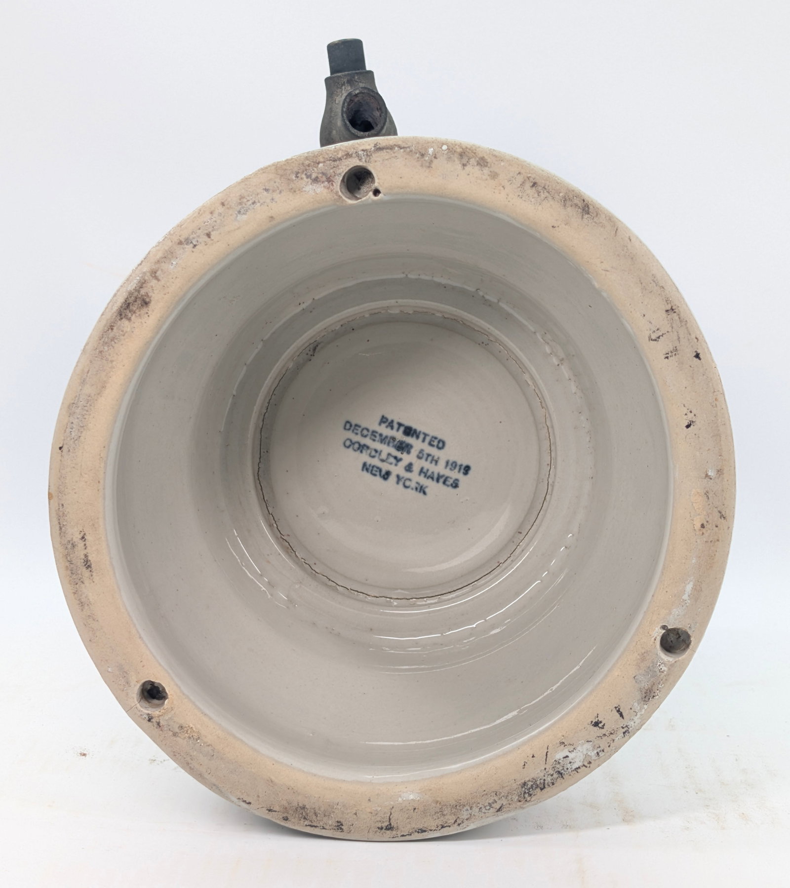 ANHEUSER BUSCH CERAMIC 5 CENT DISPENSER BASE - 9