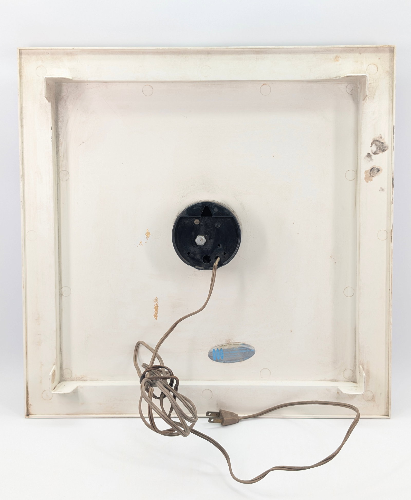 VINTAGE PLASTIC COCA COLA SQUARE CLOCK - 5