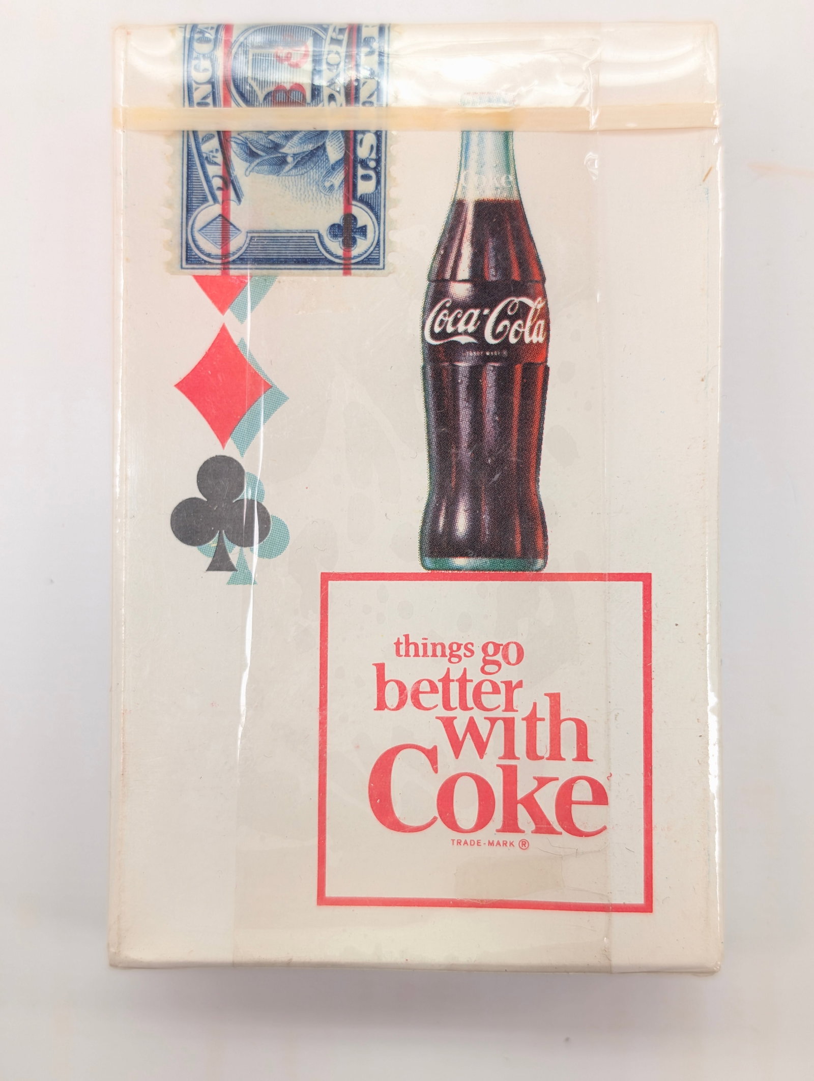 VINTAGE COCA COLA UNOPENED PLAYING CARDS: REMAINS IN VERY GOOD CLEAN UNOPENED CONDITION. SHOWING LIGHT WEAR.
