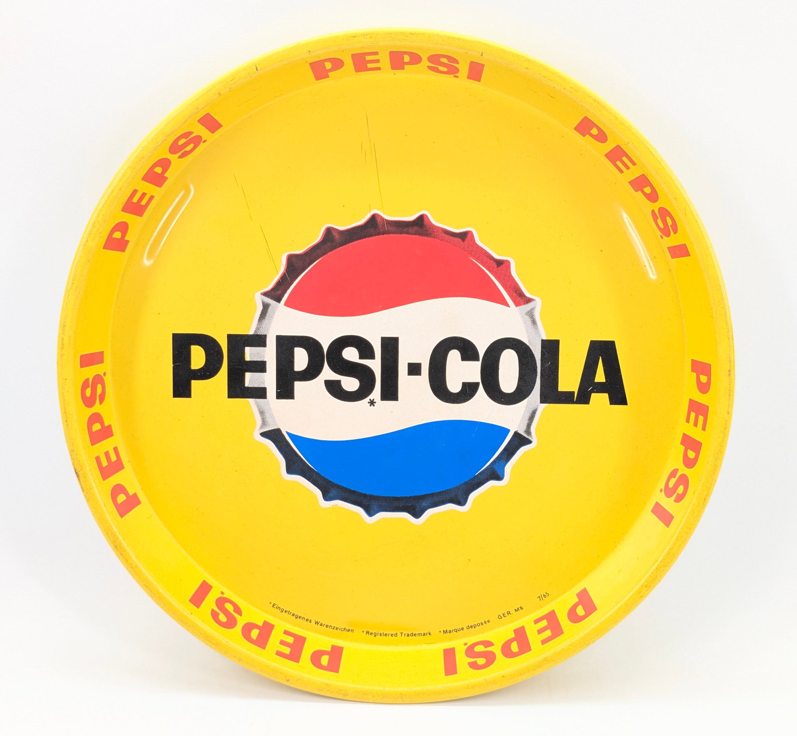 PEPSI COLA YELLOW METAL ADVERTISING SERVING TRAY (1 of 5)
