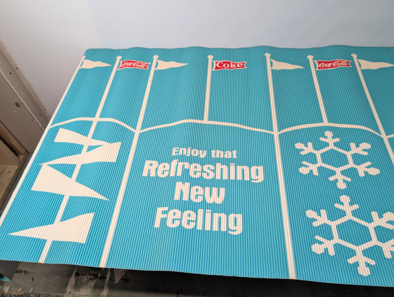 LARGE COCA COLA CORRUGATED PAPER SIGN (1 of 6)