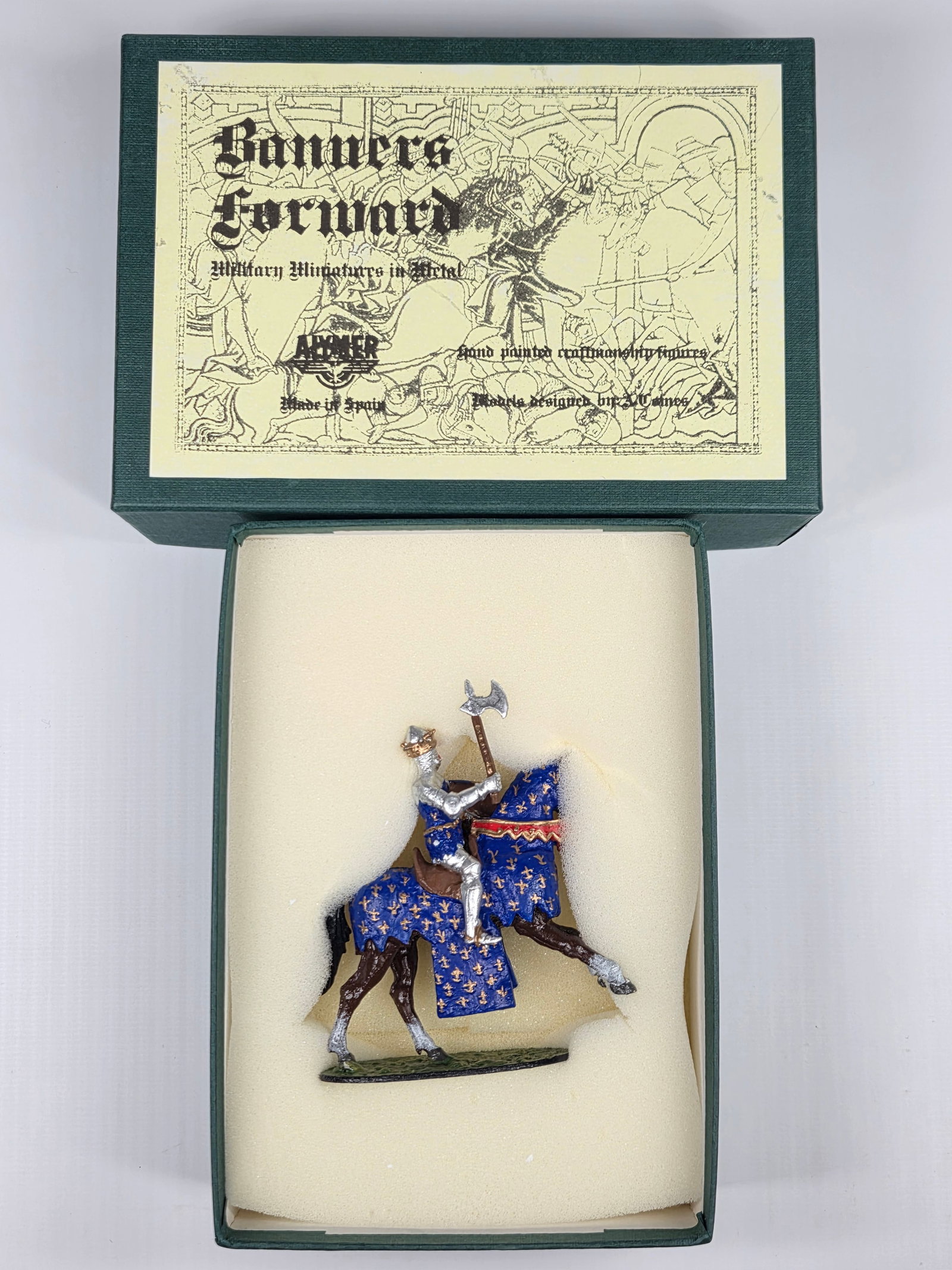 ALYMER BANNERS FORWARD BF-2 REY JUAN II: REMAINS IN VERY GOOD CONDITION WITH BOX.