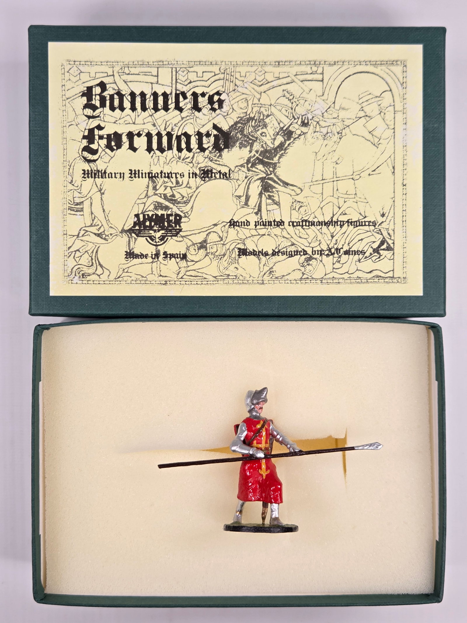 ALYMER BANNERS FORWARD BF-32 WILLIAM LORD LATIMER: REMAINS IN VERY GOOD CONDITION WITH BOX.