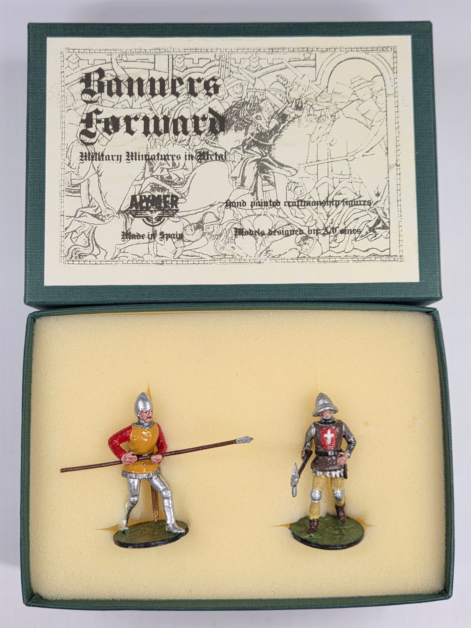 ALYMER BANNERS FORWARD BF-73 MEN AT ARMS ACTION: REMAINS IN VERY GOOD CONDITION WITH BOX.