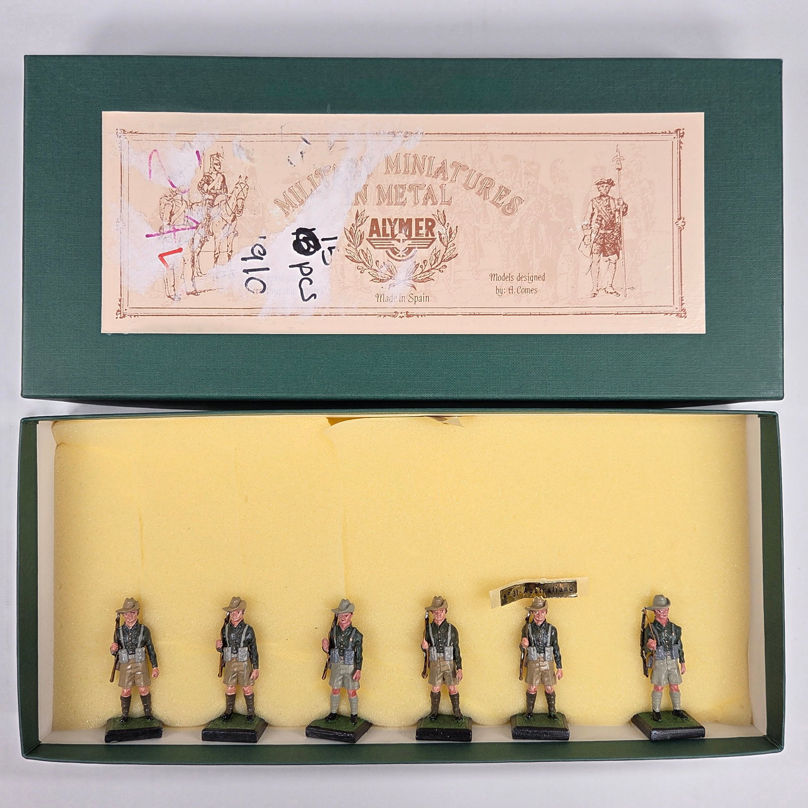 ALYMER 31 AUSTRALIAN SOLDIERS: REMAINS IN VERY GOOD CONDITION WITH BOX.