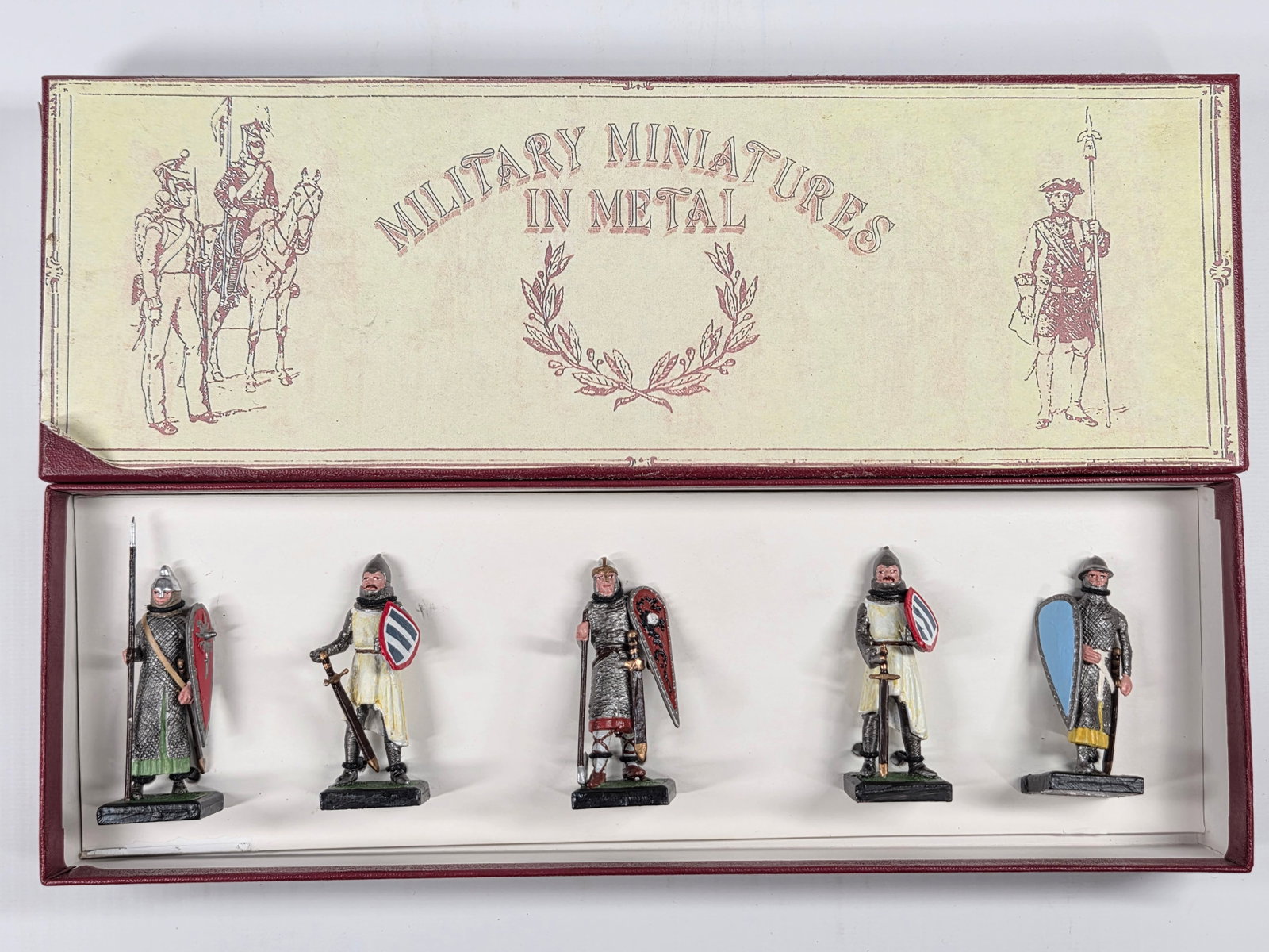 ALYMER M-027 FRENCH KNIGHTS (1 of 6)