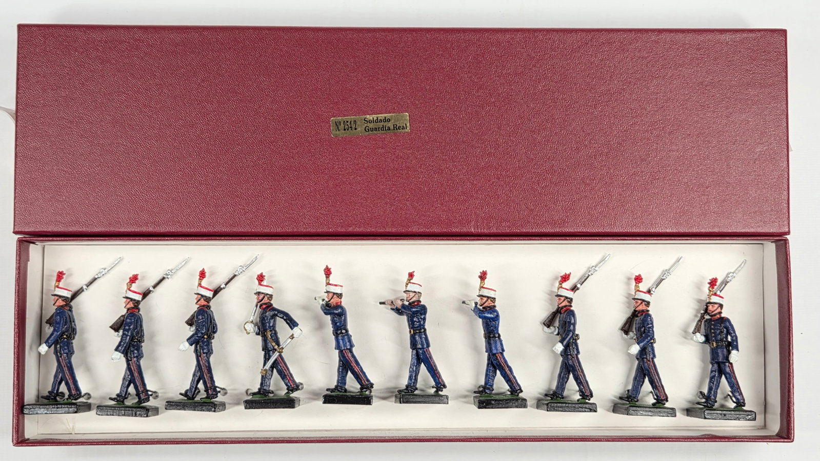 ALYMER 254 SOLDADO GUARDIA REAL (1 of 4)