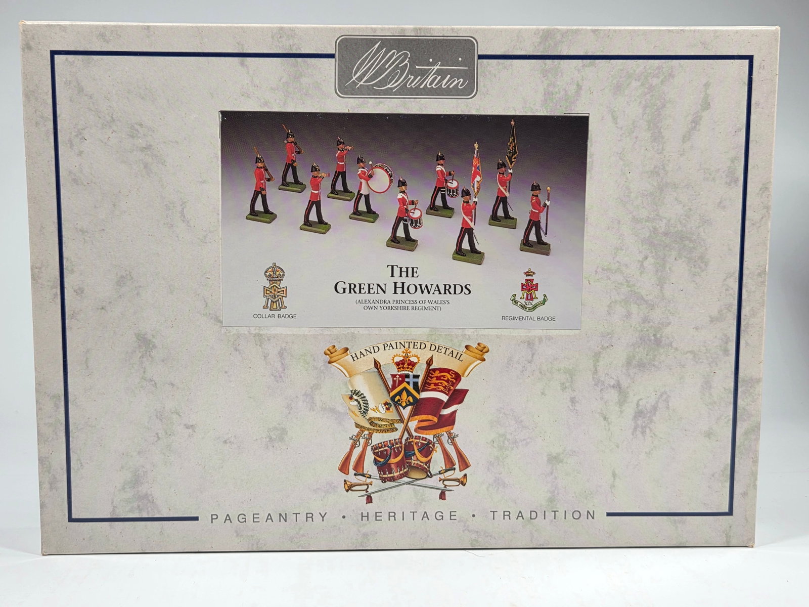 BRITAIN THE GREEN HOWARDS SET: REMAINS IN VERY GOOD CONDITION WITH BOX.