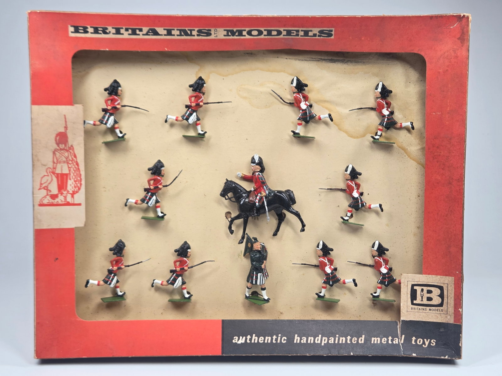 VINTAGE BRITAIN 9332 SEAFORTH HIGHLANDERS CHARGING (1 of 6)