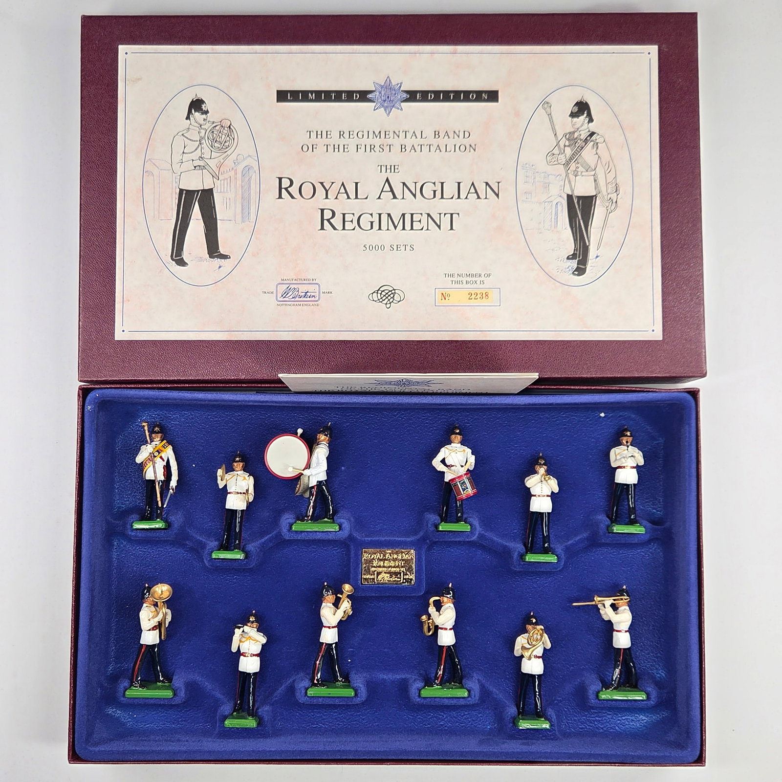 BRITAIN 5294 THE ROYAL ANGLIAN REGIMENT (1 of 5)