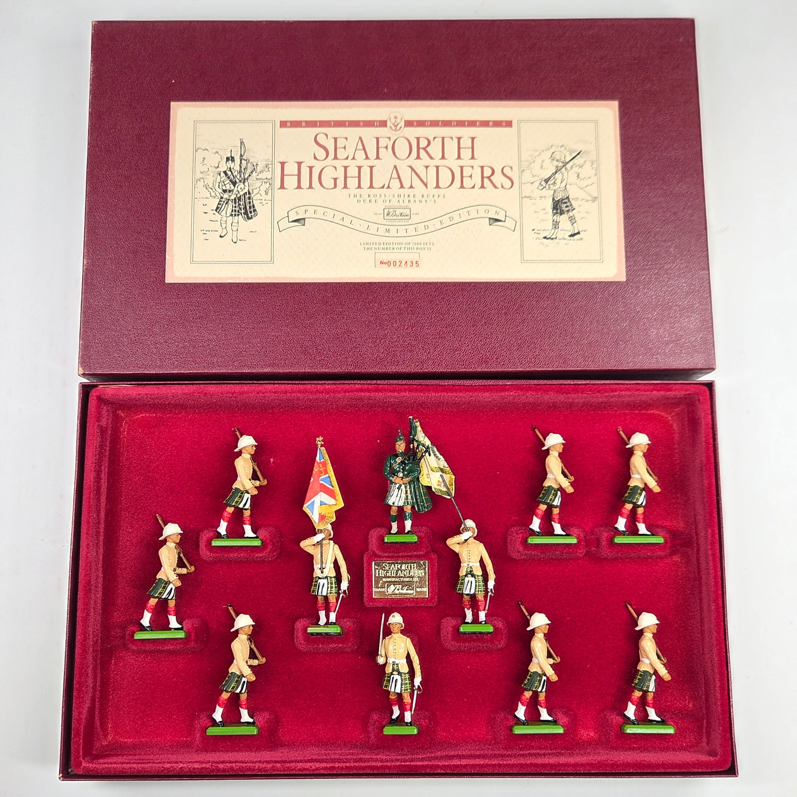 BRITAIN 5188 SEAFORTH HIGHLANDERS (1 of 6)