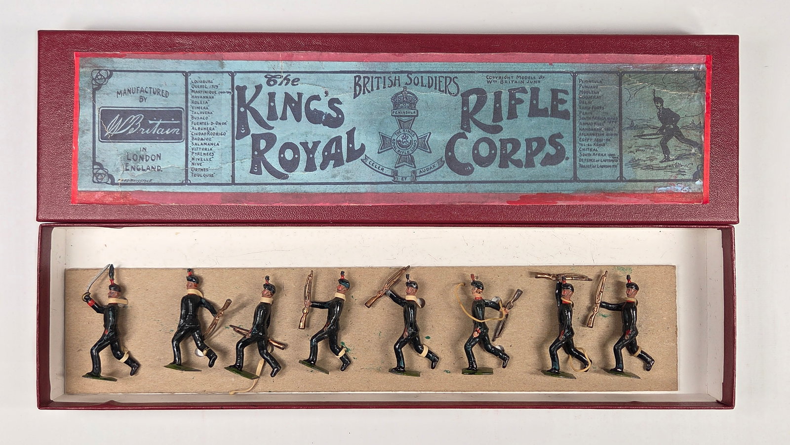 VINTAGE BRITAIN 88C KING'S ROYAL RIFLE CORPS.: SET REMAINS IN GOOD CONDITION, SHOWING SOME TYPICAL PAINT WEAR. CUSTOM BOX.
