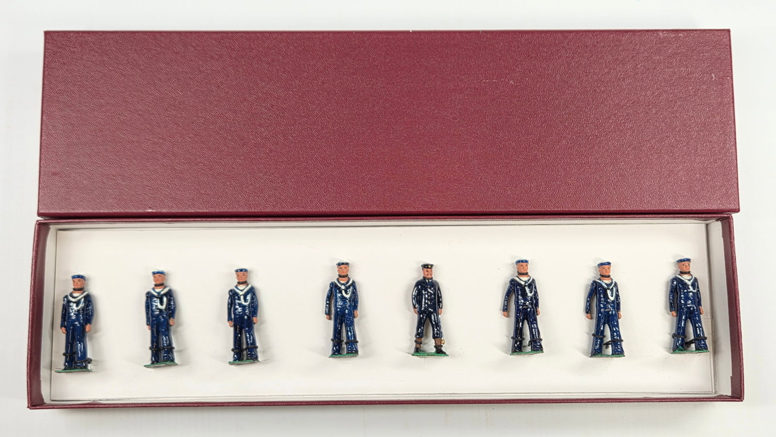 VINTAGE BRITAIN 1510 BRITISH SAILORS (1 of 4)