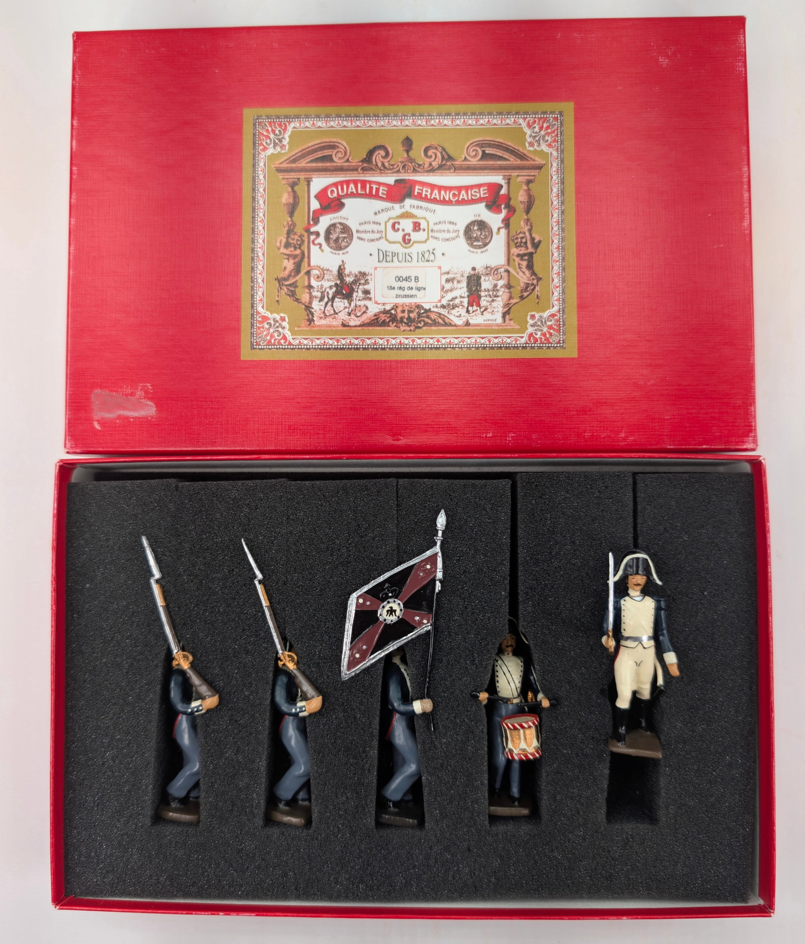 C.B.G. MIGNOT REG DE LIGNE PRUSSIAN: SET REMAINS IN GOOD CONDITION, SHOWING SOME LIGHT TYPICAL WEAR.