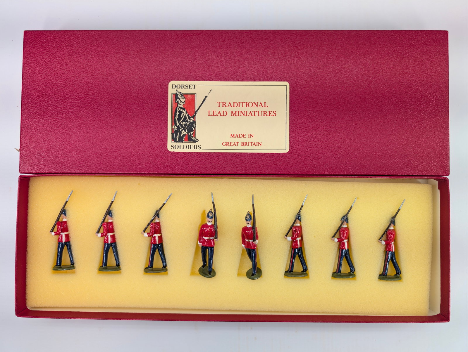 DORSET SOLDIERS LINE INFANTRY MARCHING: SET REMAINS IN GOOD CONDITION WITH ORIGINAL BOX.