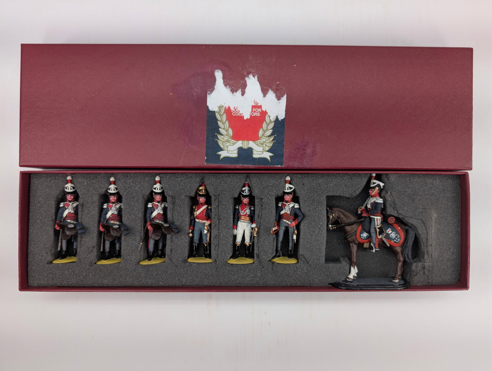 TRADITIONS S 017 OFFICER & TROOPERS 16TH LIGHT DRANGOON (1 of 7)