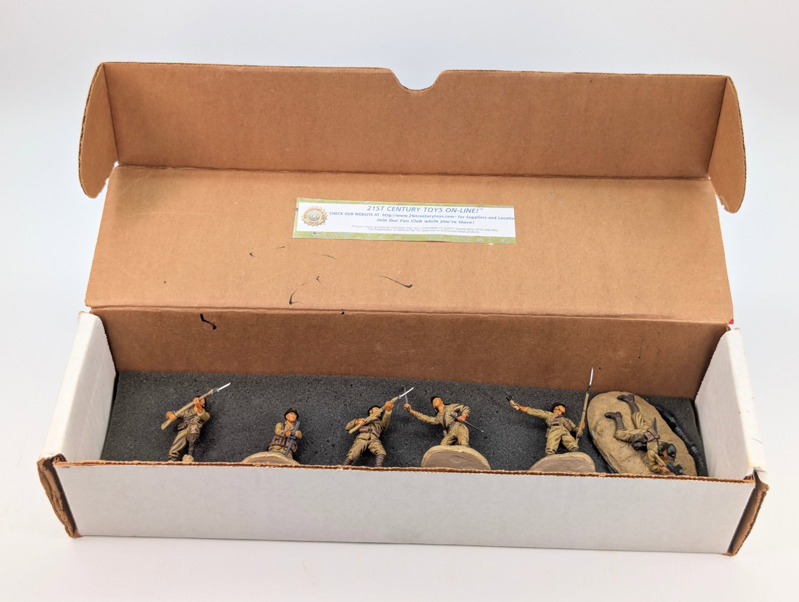21ST CENTURY IMPERIAL MARINES SERIES I: SET REMAINS IN GOOD CONDITION WITH BOX.