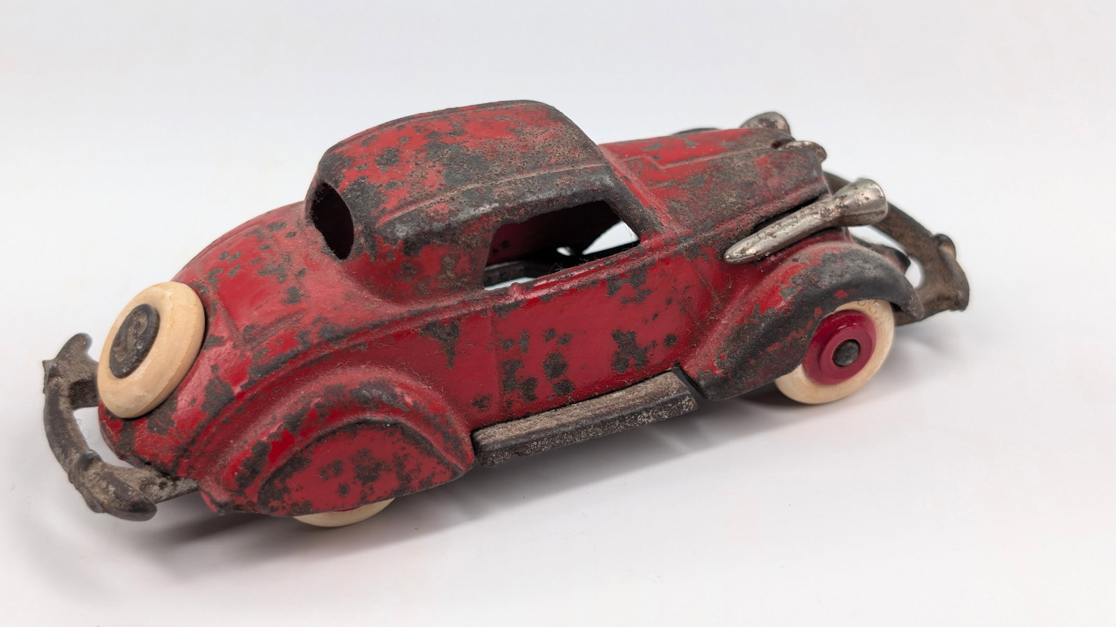 HUBLEY CAST IRON STUDEBAKER - 3