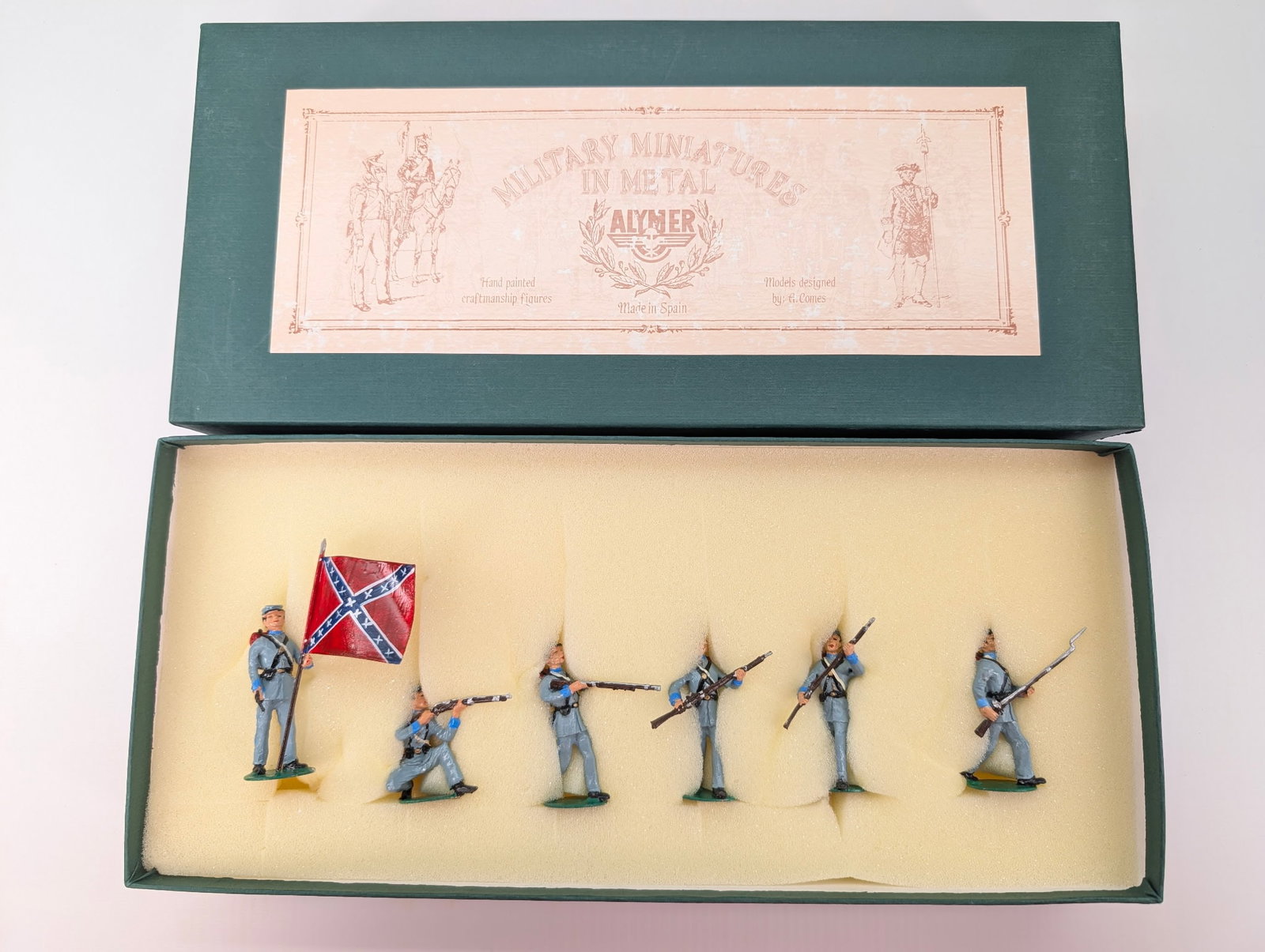 ALYMER AB-30 CONFEDERATE INFANTRY DEFENDING: SET REMAINS IN GOOD CONDITION, SHOWING SOME LIGHT TYPICAL WEAR.