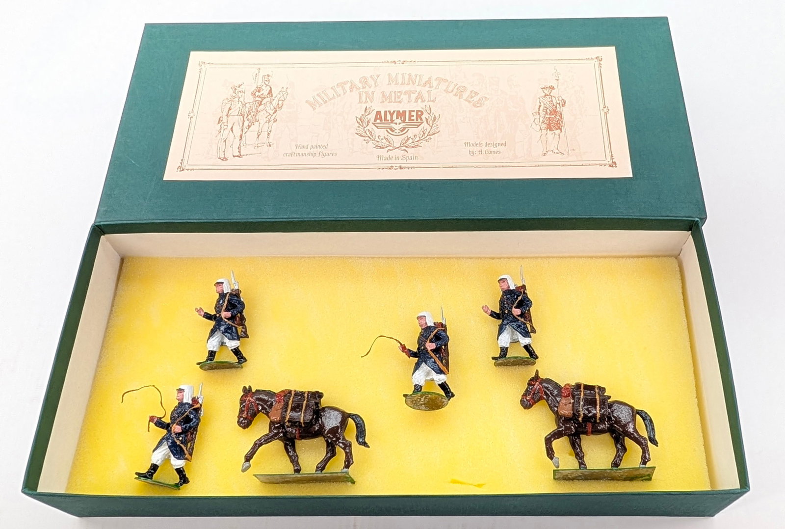 ALYMER AB-44 FRENCH FOREIGN LEGION, PACK MULES: SET REMAINS IN GOOD CONDITION, SHOWING SOME LIGHT TYPICAL WEAR.
