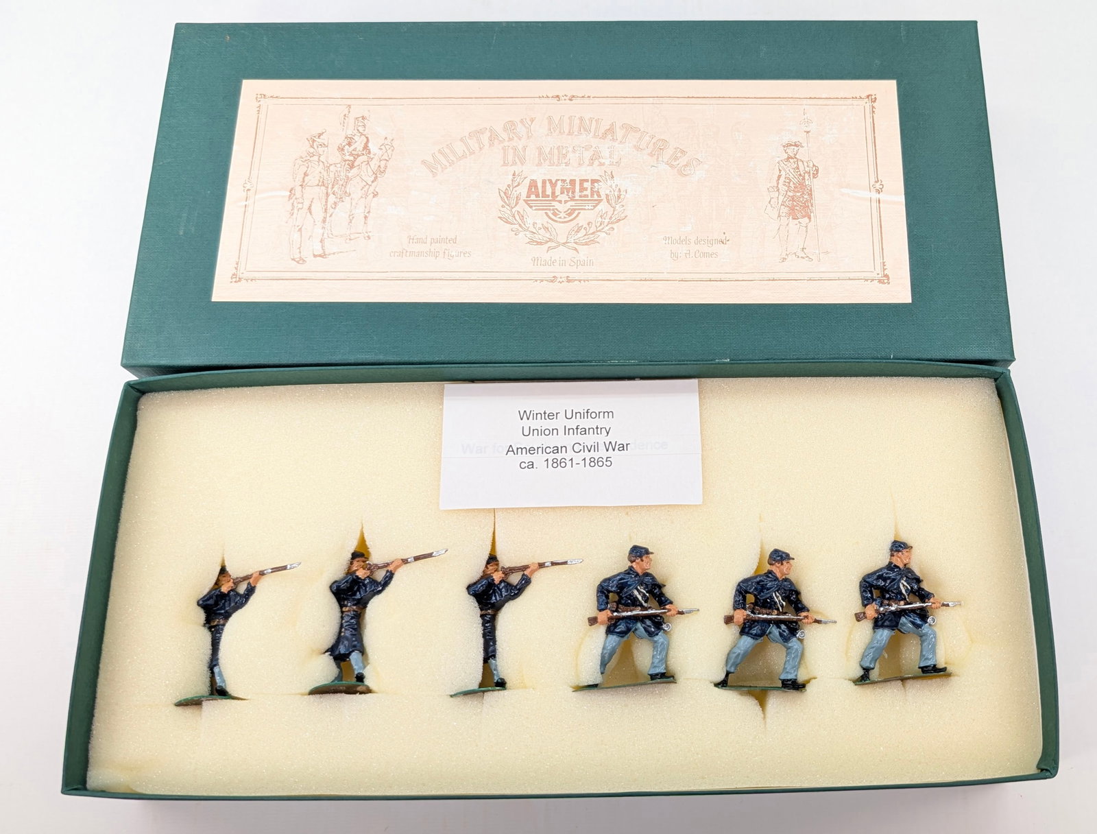 ALYMER AB-115 UNION INFANTRY WINTER UNIFORM: SET REMAINS IN GOOD CONDITION, SHOWING SOME LIGHT TYPICAL WEAR.