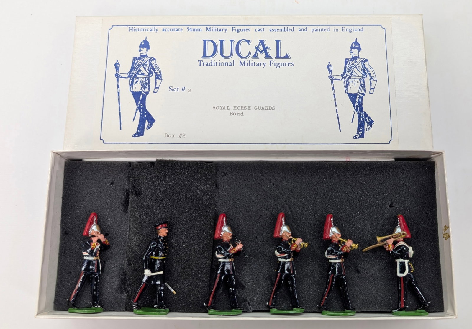 DUCAL SET #2 ROYAL HORSE GUARDS BAND: SET REMAINS IN GOOD CONDITION, SHOWING SOME LIGHT TYPICAL WEAR.