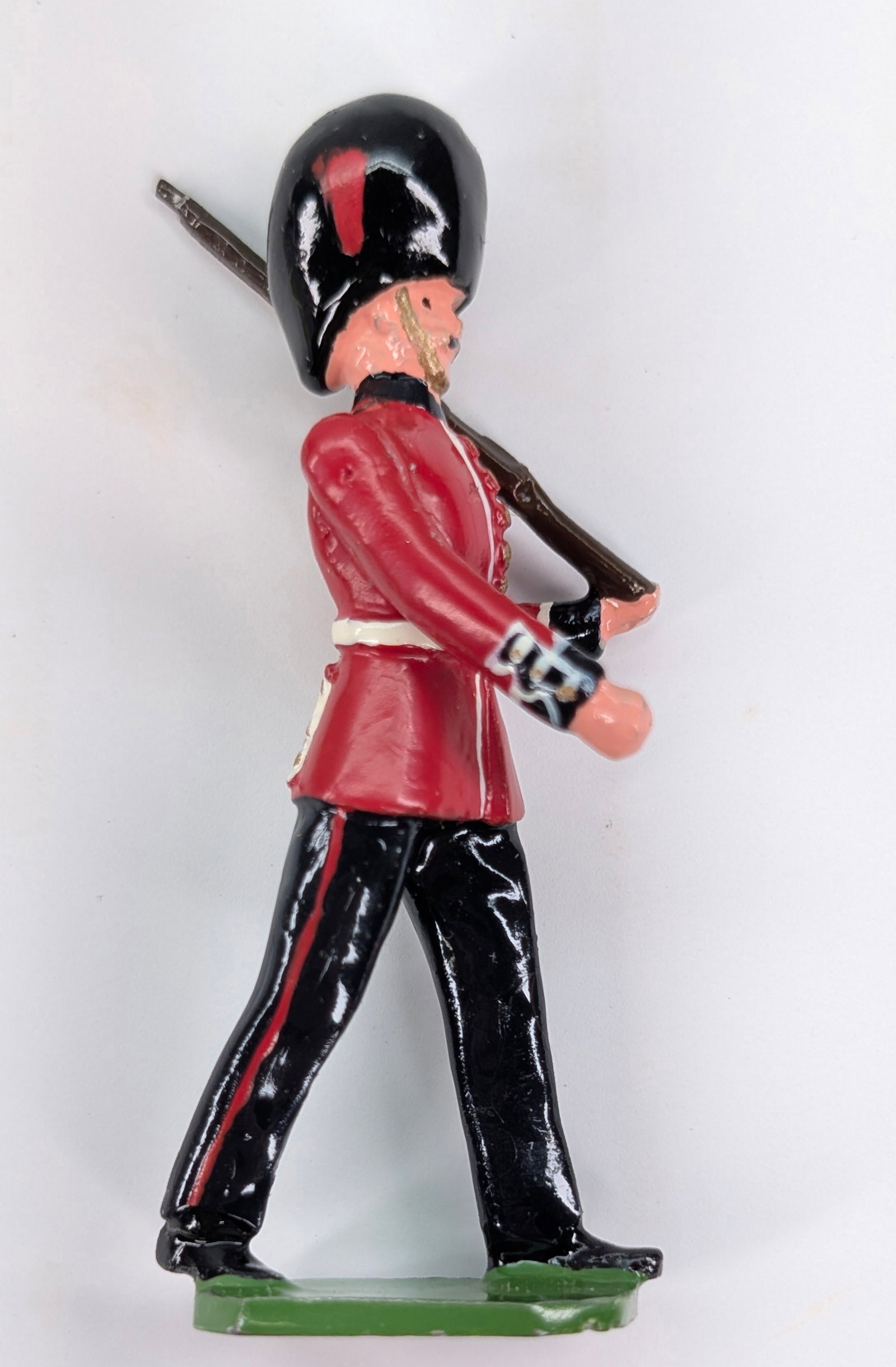 DUCAL SET #87B COLDSTREAM GUARDS MARCHING W/ SERGEANT - 5