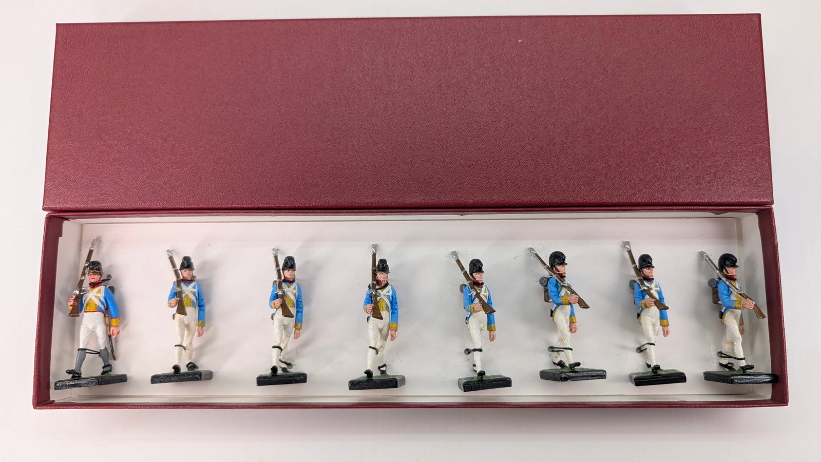 ALYMER SET OF HAND PAINTED LEAD SOLDIERS.: SET REMAINS IN GOOD CONDITION, SHOWING SOME TYPICAL WEAR. CUSTOM BOX.