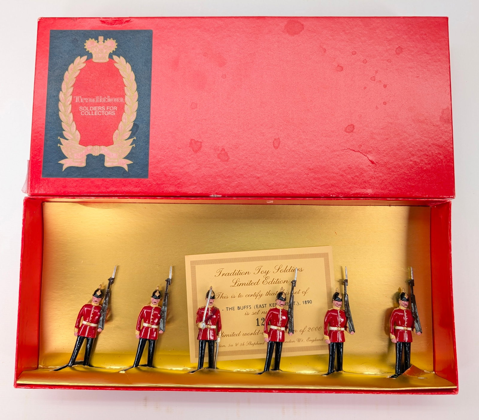 TRADITION NO. 2 THE BUFFS EAST KENT REGT.: SET REMAINS IN VERY GOOD CONDITION WITH BOX.
