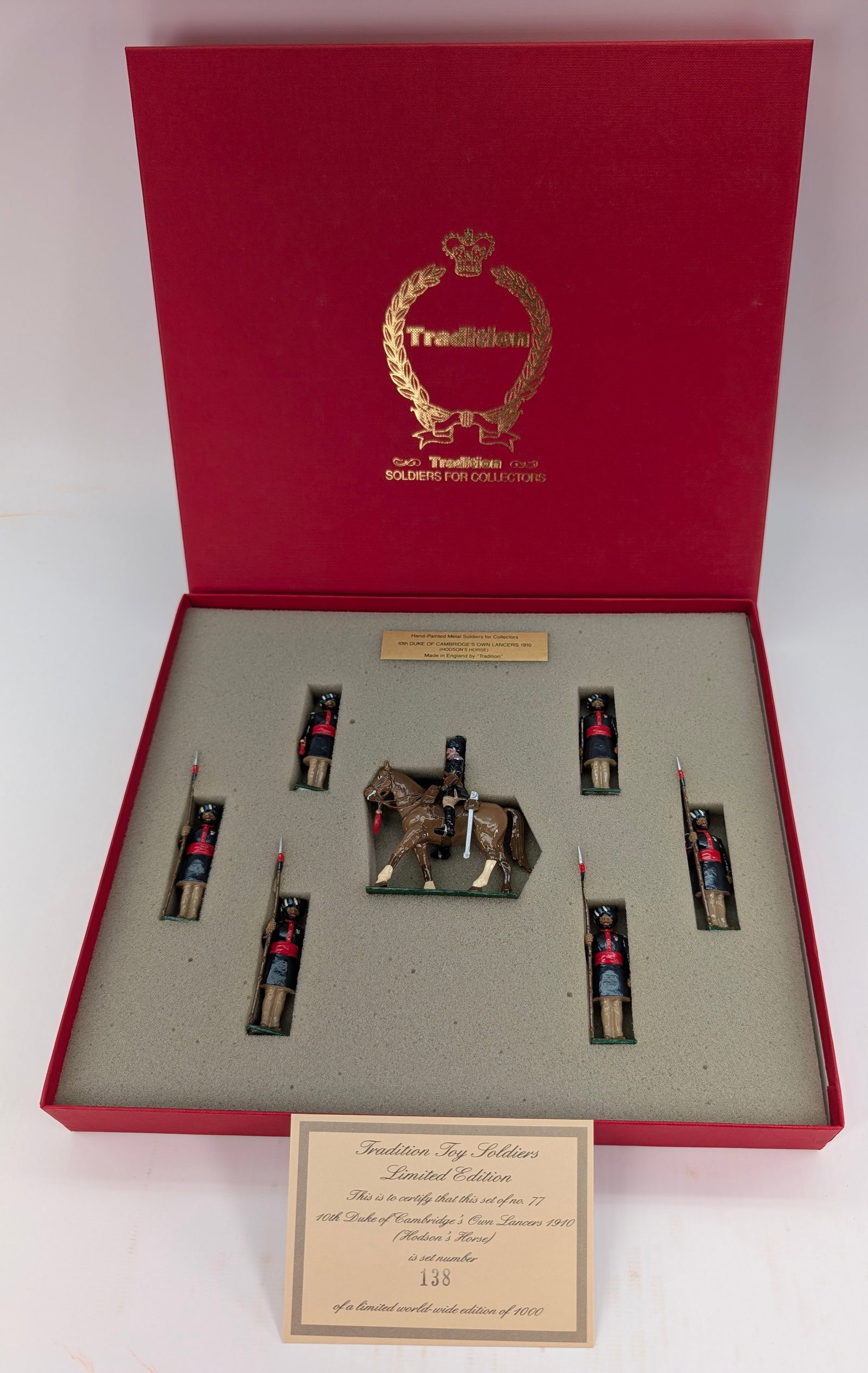 TRADITION NO. 77 THE 10TH DUKE OF CAMBRIDGE'S OWN LANCERS: SET REMAINS IN VERY GOOD CONDITION WITH BOX.