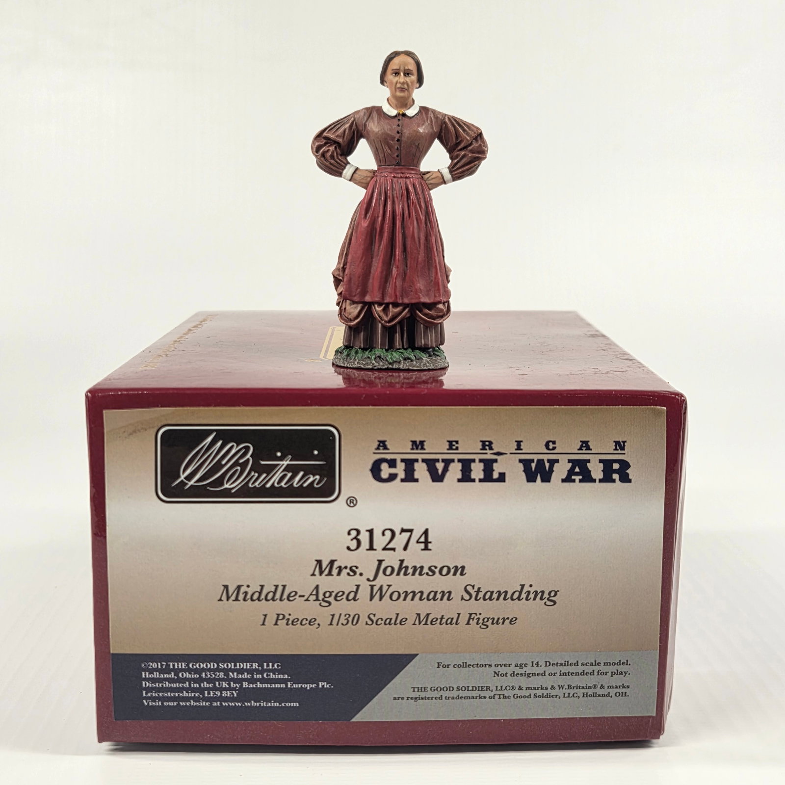 BRITAIN 31274 MRS. JOHNSON WOMAN STANDING: REMAINS IN VERY GOOD CONDITION WITH BOX.