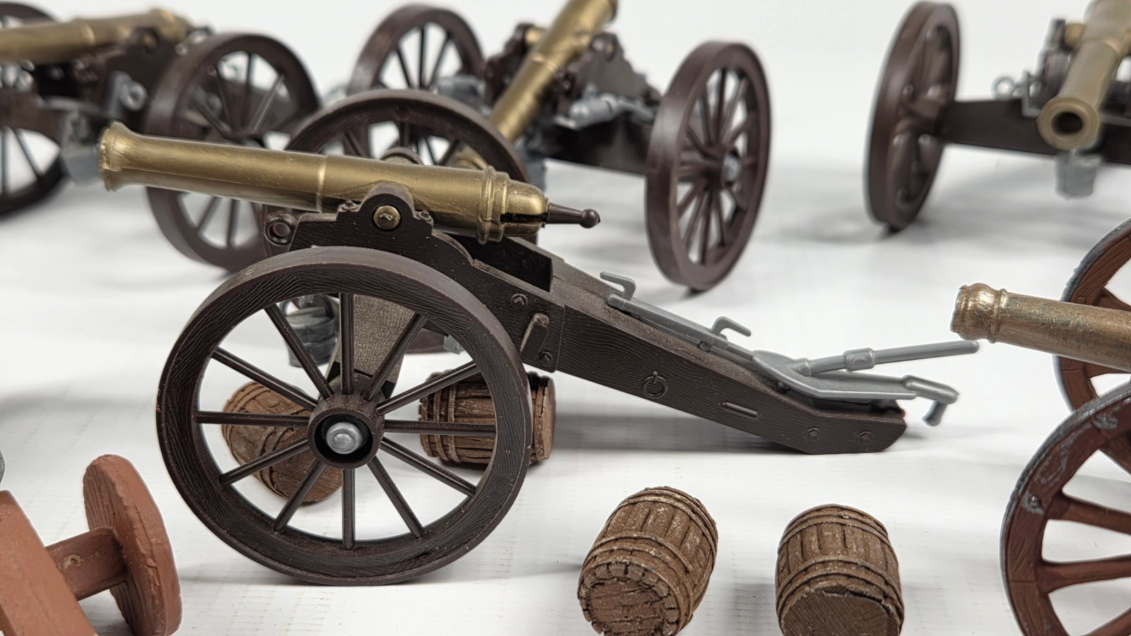 VARIOUS DULCOP TOY CANNONS - 7