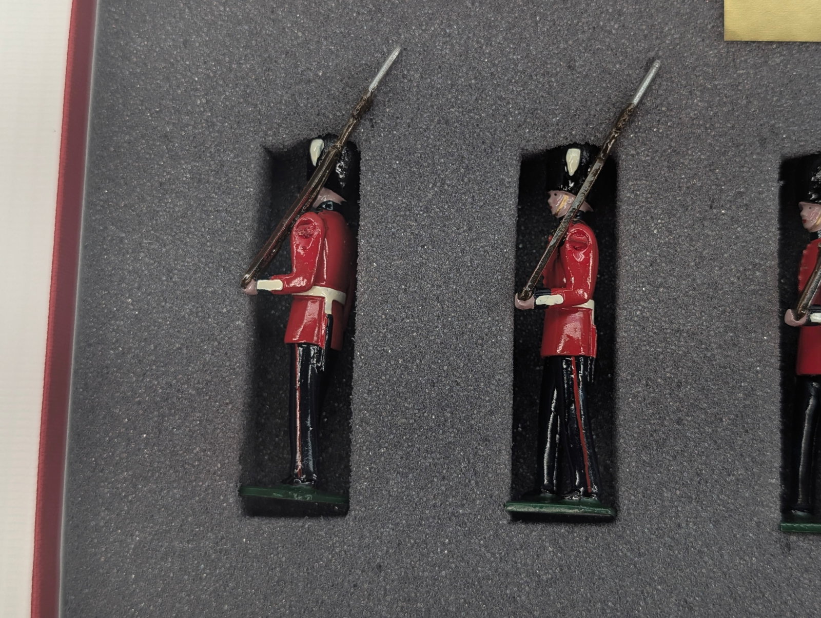 TRADITION SET NO. 1 GRENADIER GUARDS - 2