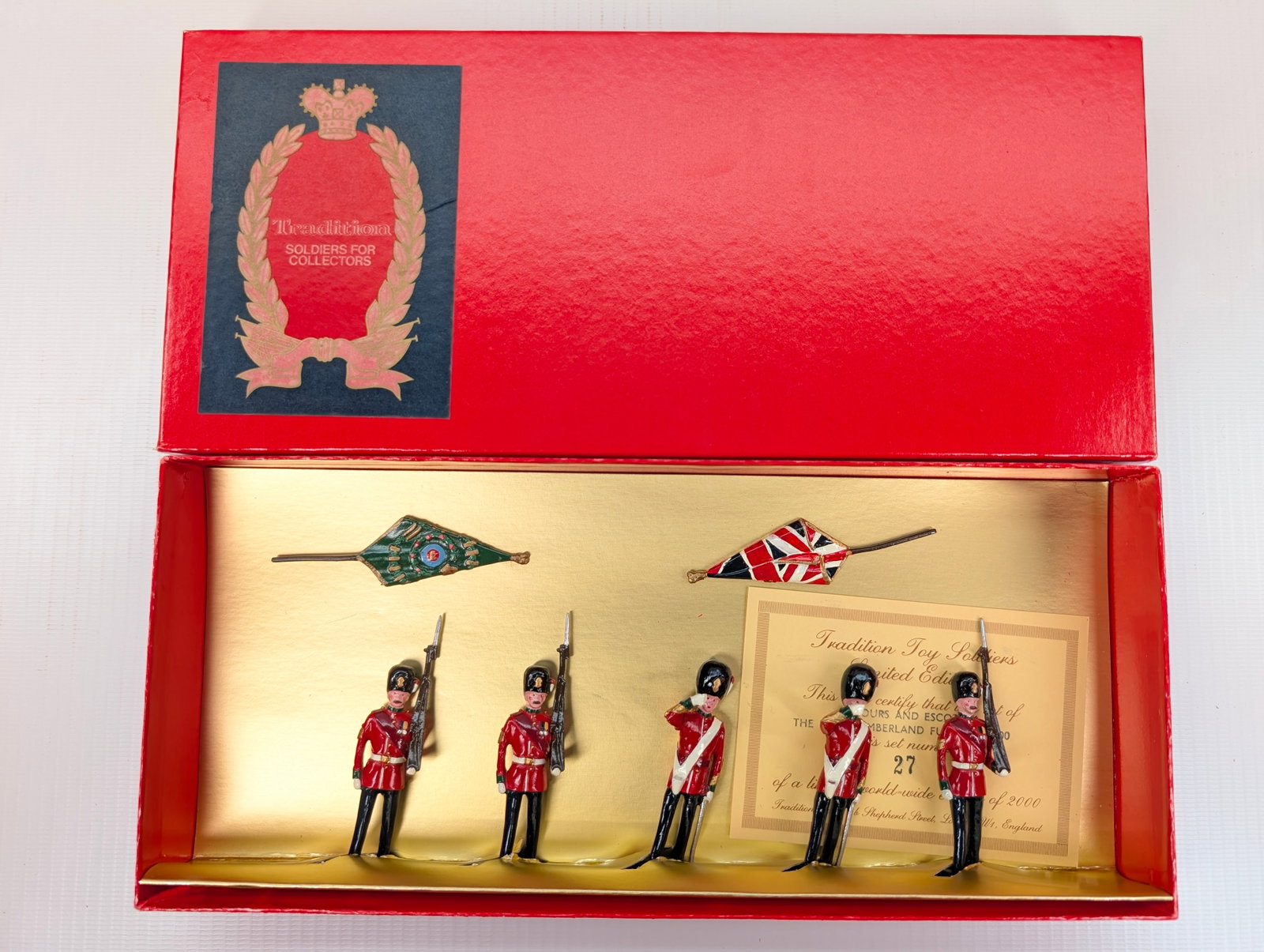 TRADITION COLOURS & ESCORT THE NORTHUMBERLAND FUSILIERS: SET REMAINS IN VERY GOOD CONDITION WITH BOX.
