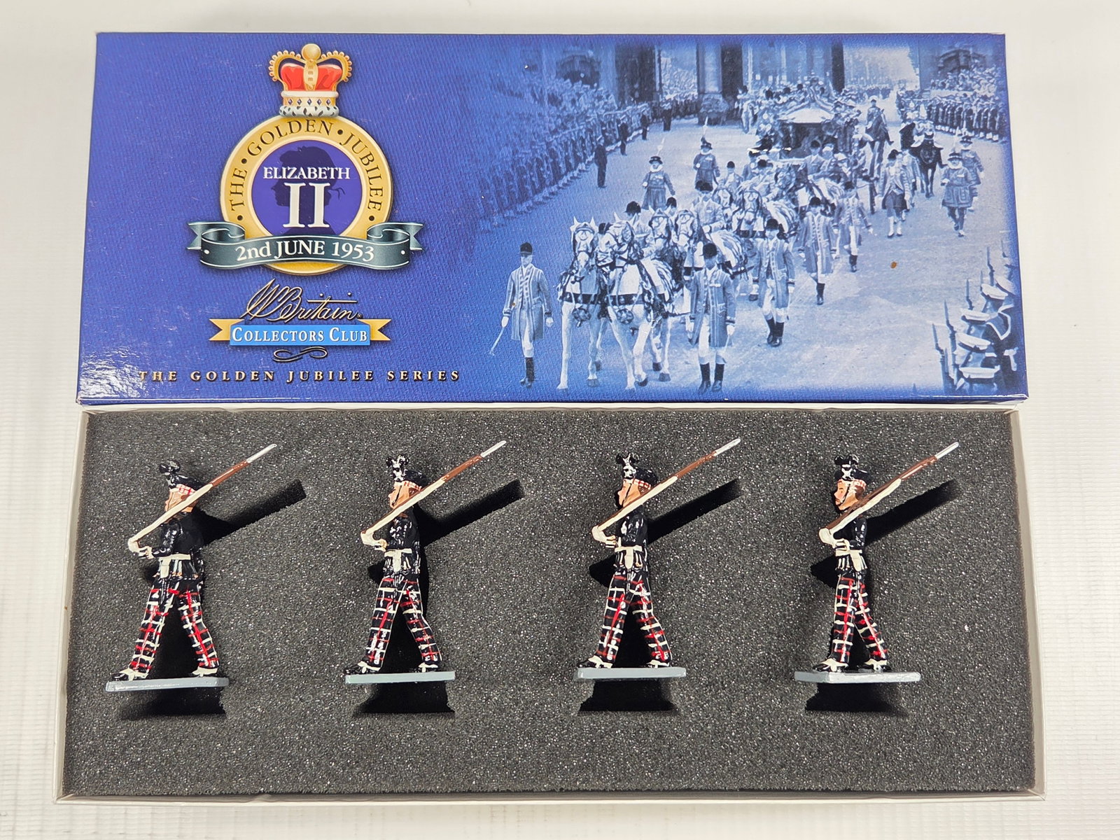 BRITAIN 40272 KING'S OWN SCOTTISH BORDERERS: SET REMAINS IN VERY GOOD CONDITION WITH BOX.