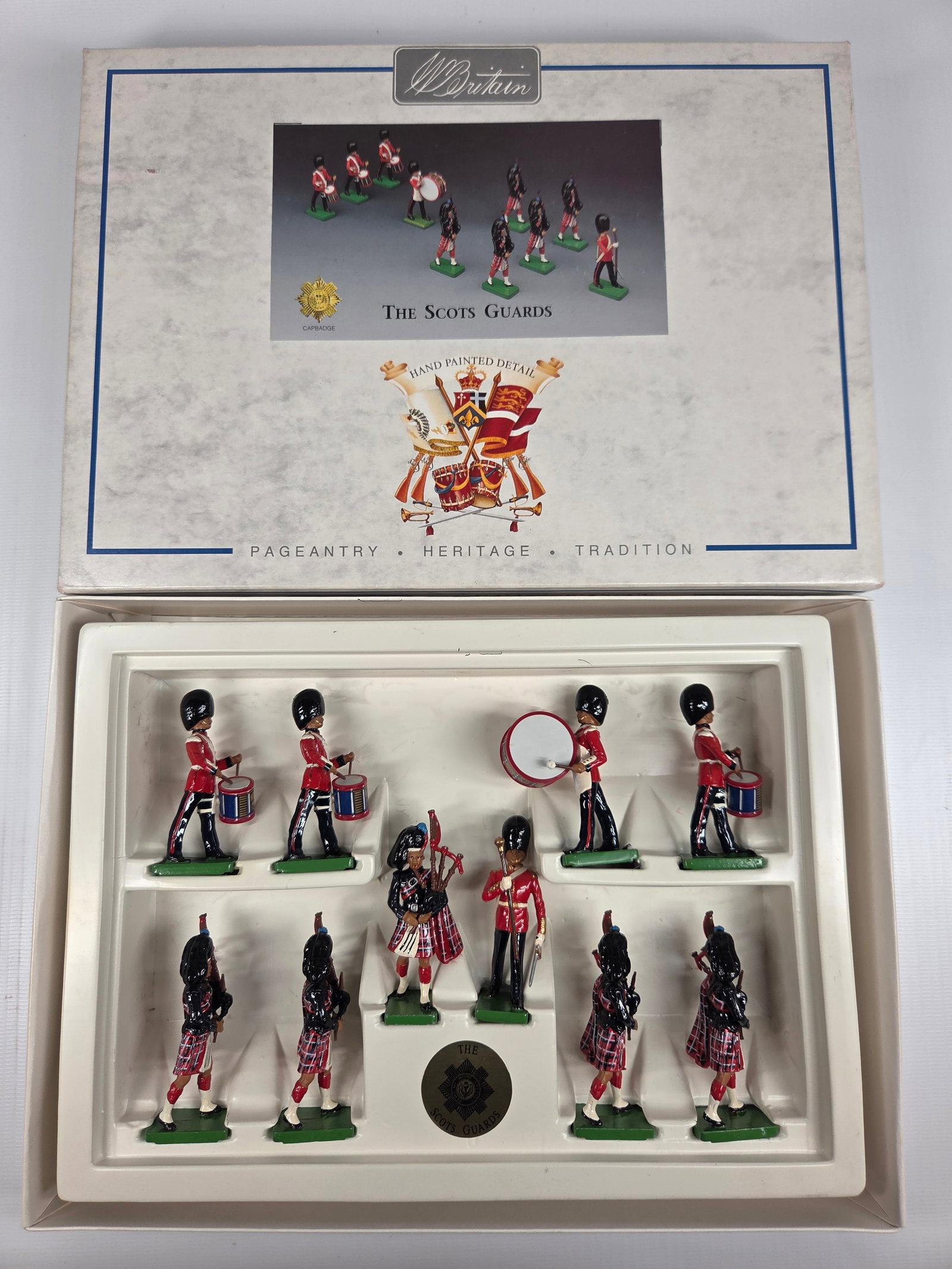 BRITAIN THE SCOTS GUARD SET (1 of 5)