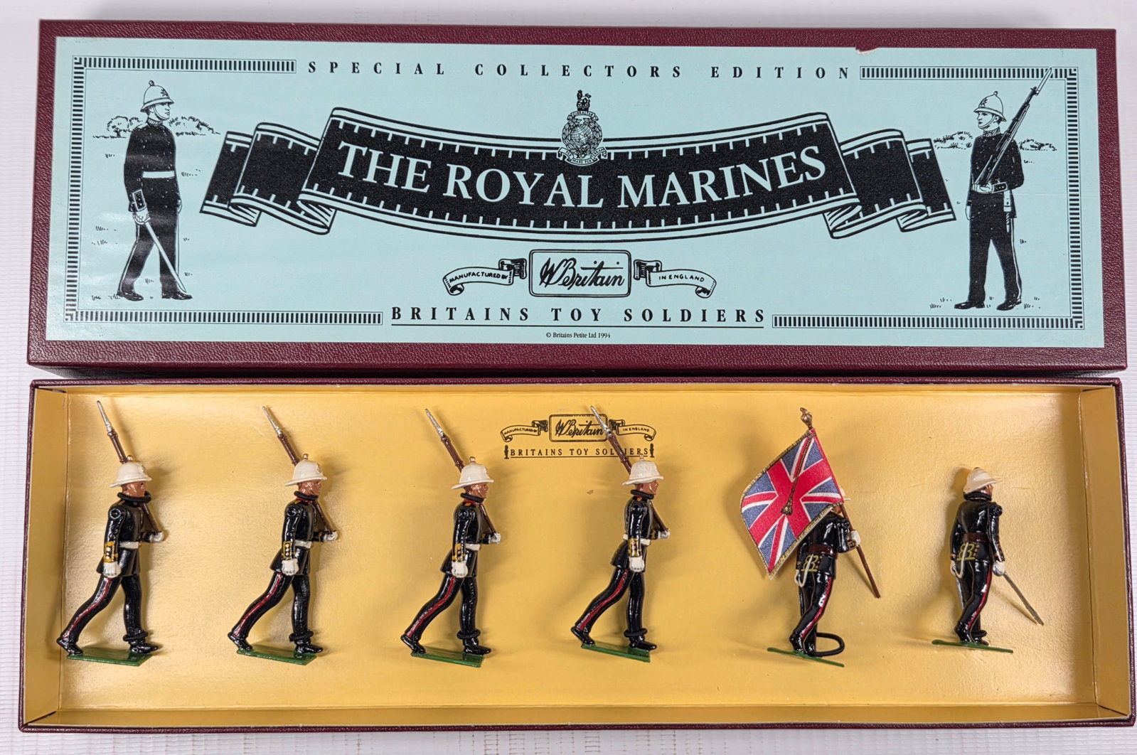 BRITAIN THE ROYAL MARINES SET: SET REMAINS IN VERY GOOD CONDITION WITH BOX.